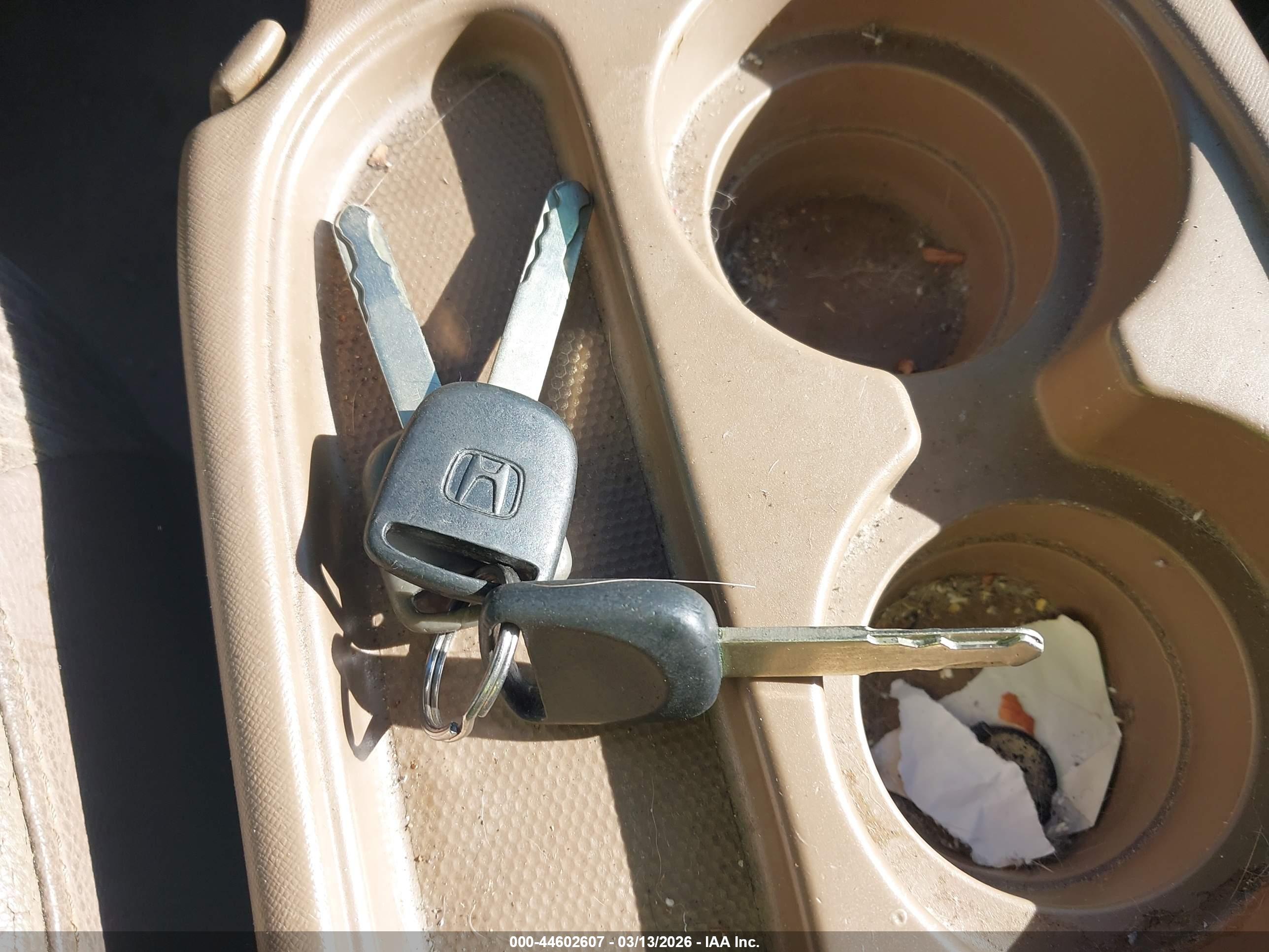 HONDA CR-V image 11