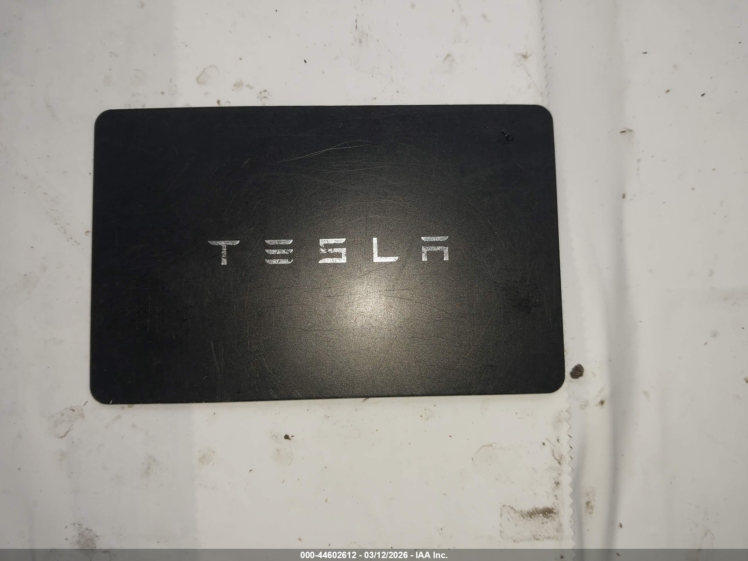 TESLA MODEL image 11