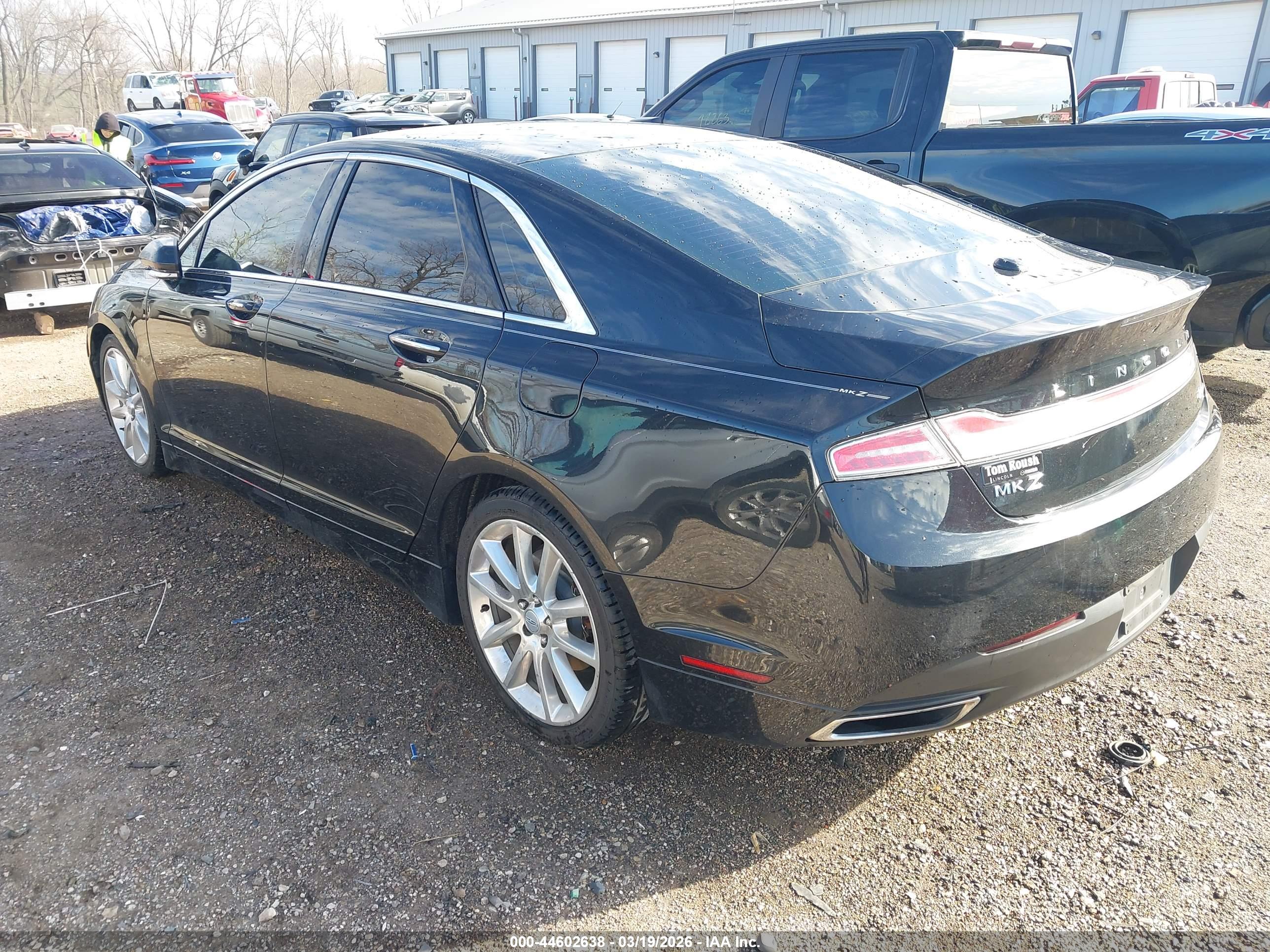 LINCOLN MKZ image 3