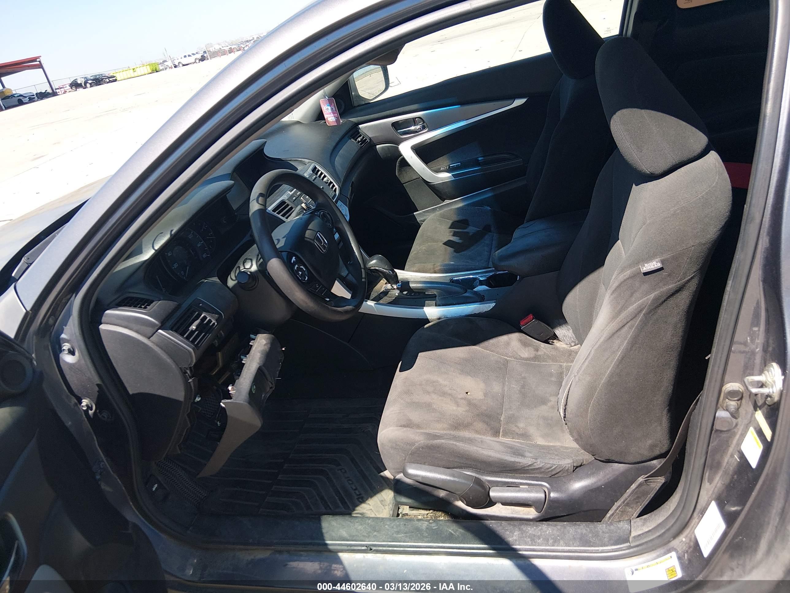 HONDA ACCORD image 8