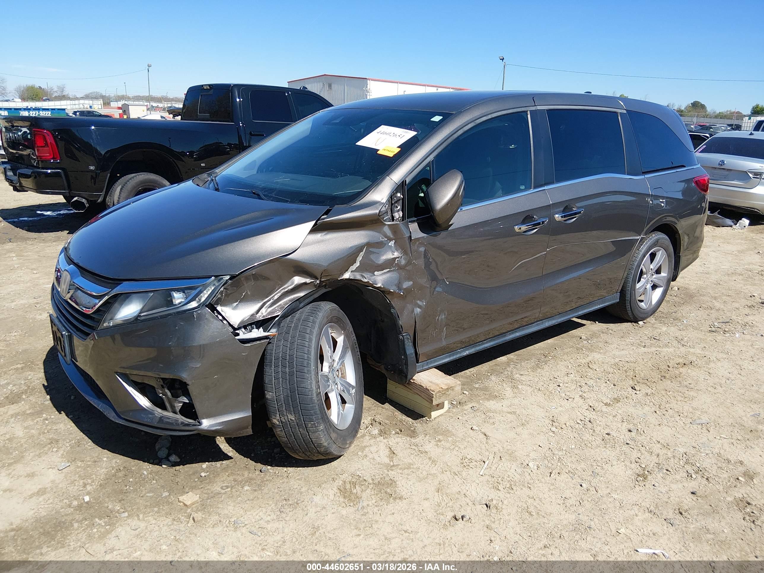 HONDA ODYSSEY image 2