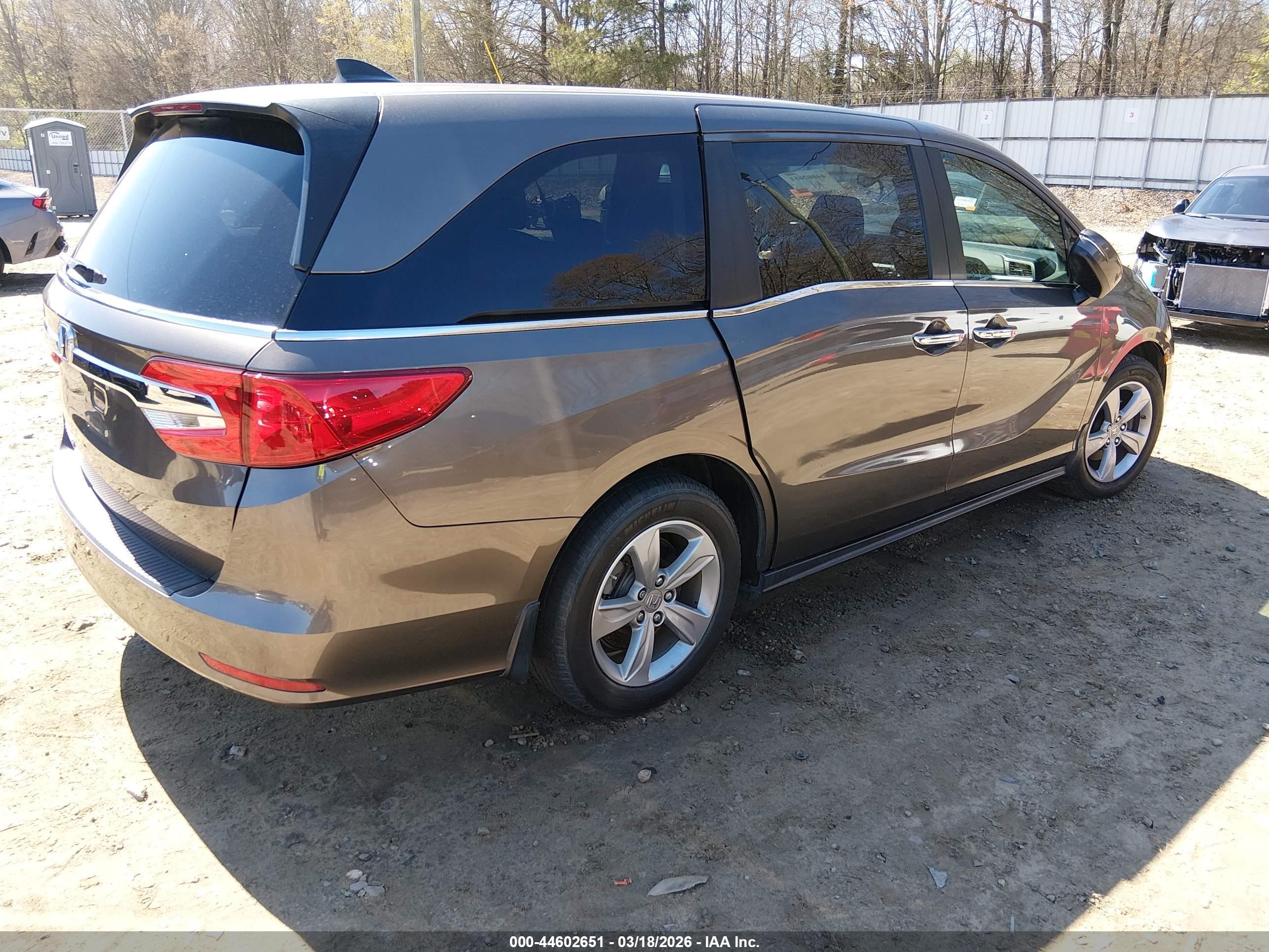 HONDA ODYSSEY image 4