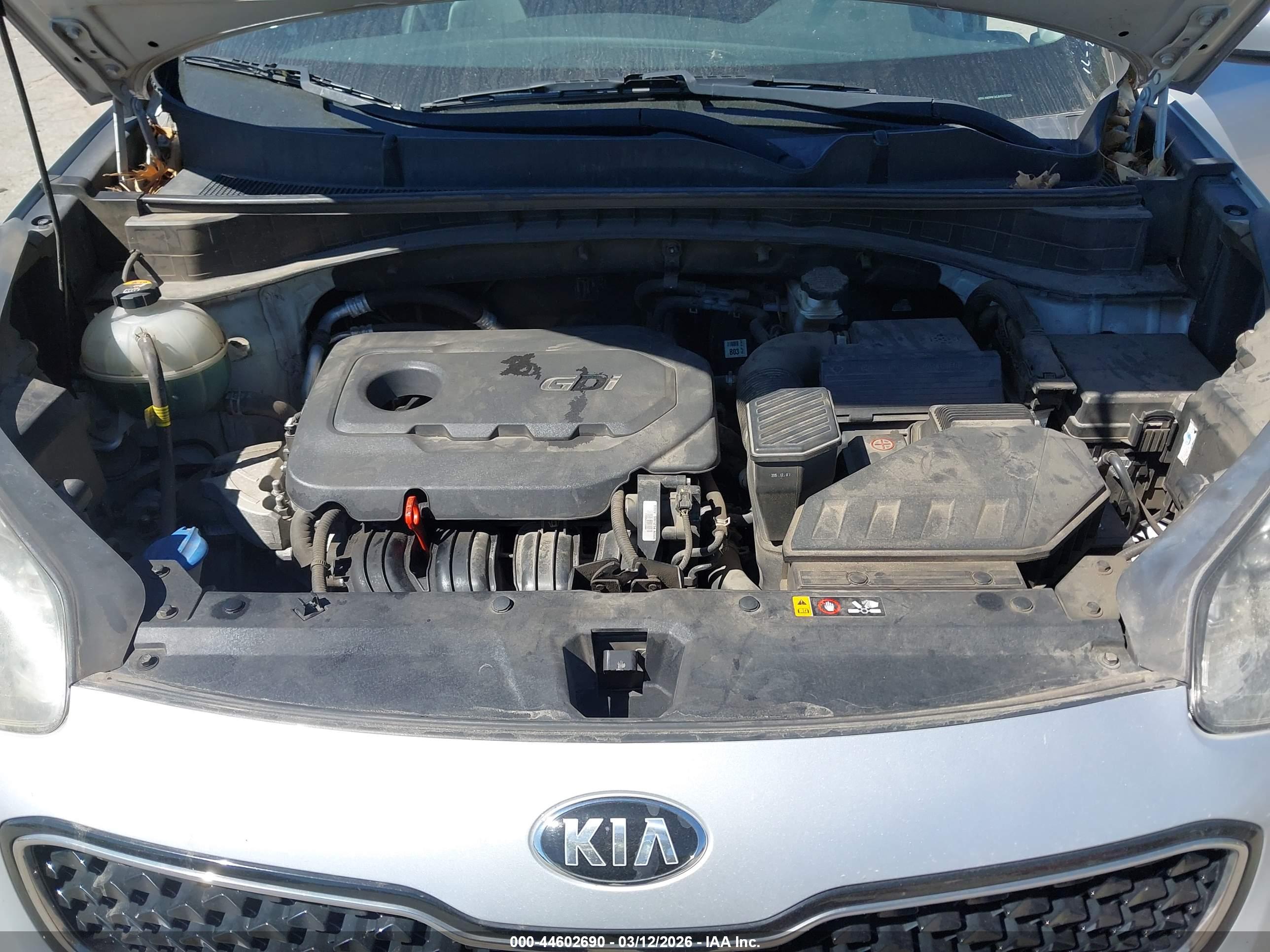 KIA SPORTAGE image 10