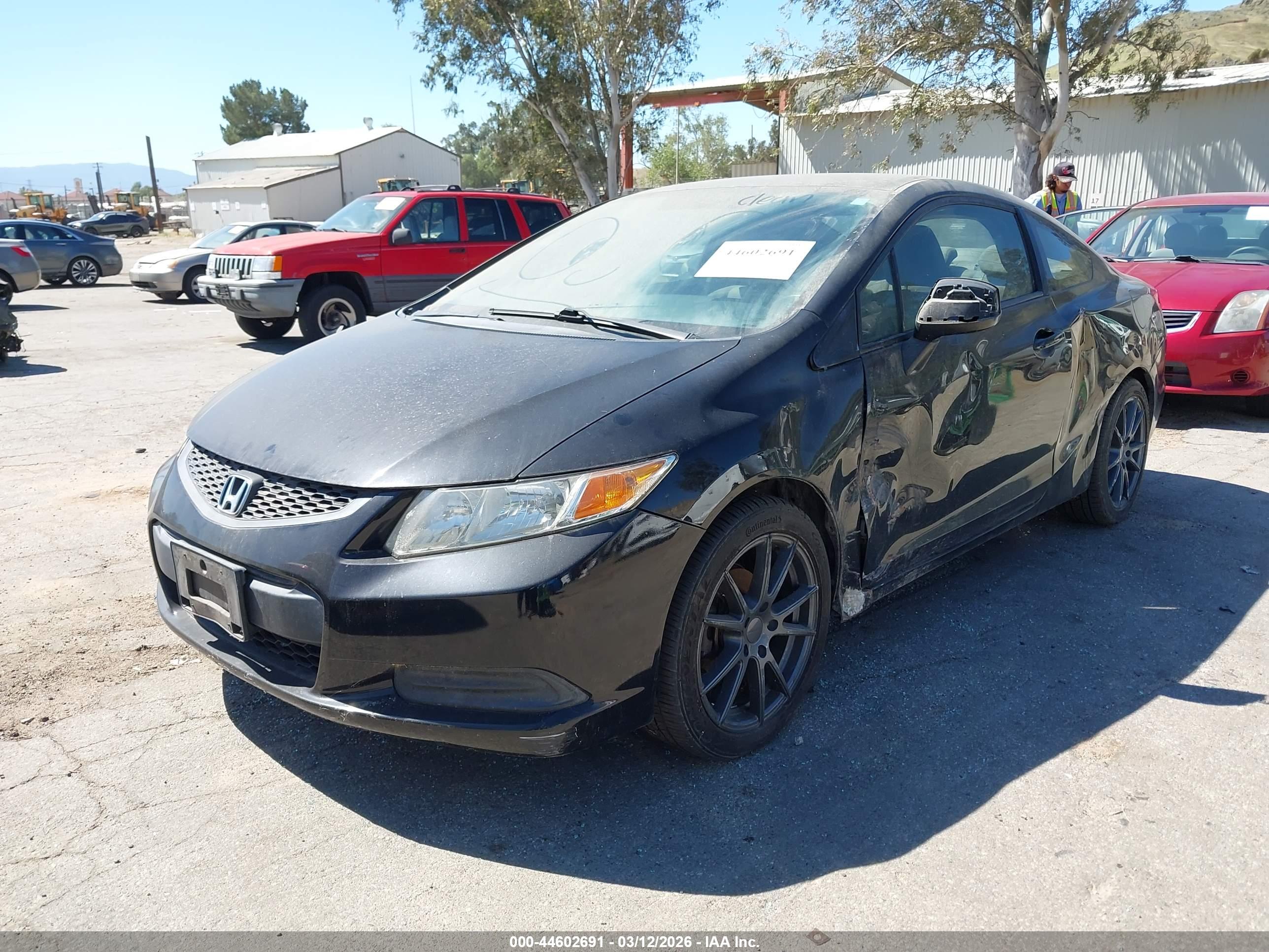 HONDA CIVIC image 2
