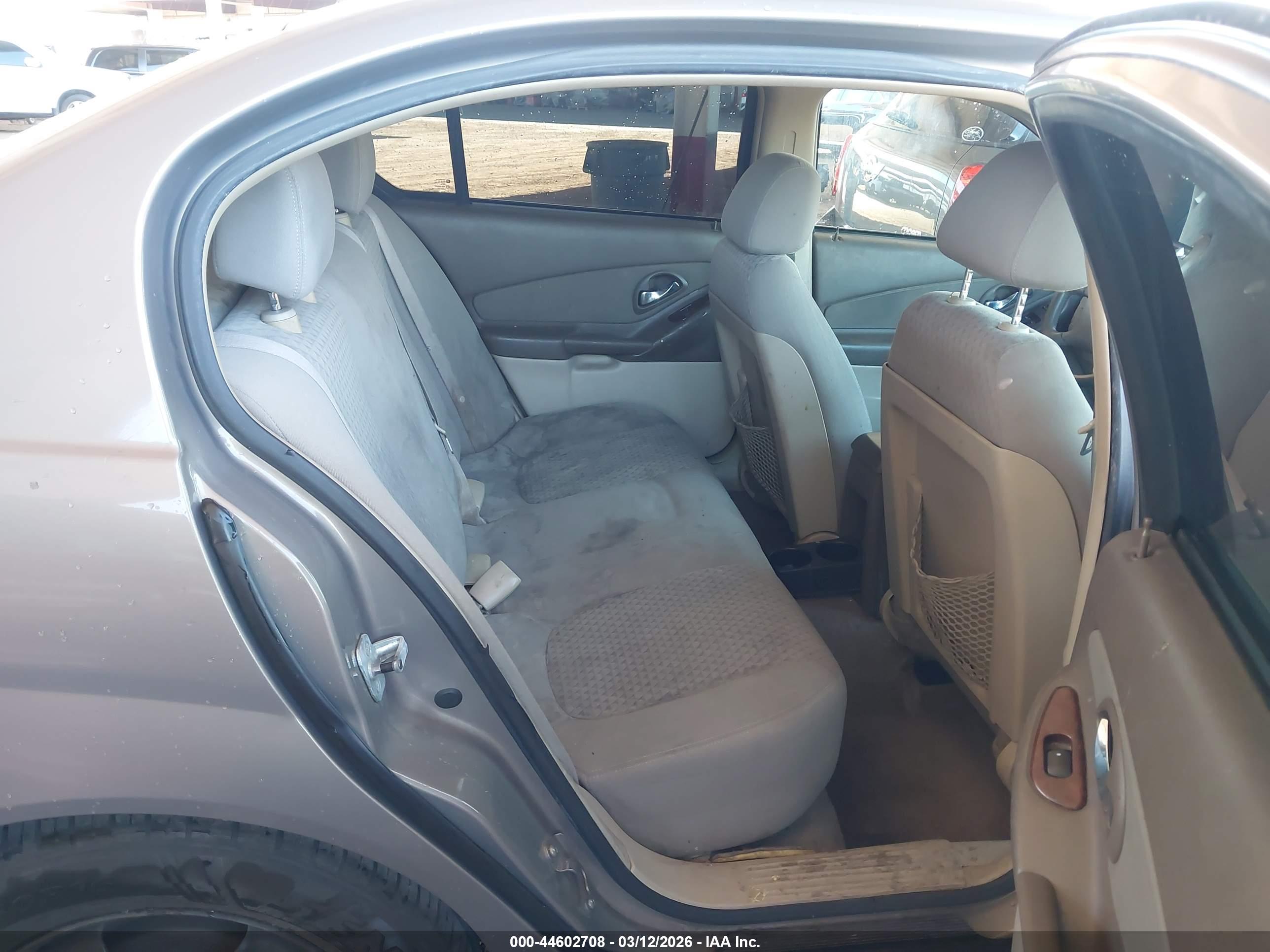 CHEVROLET MALIBU image 8