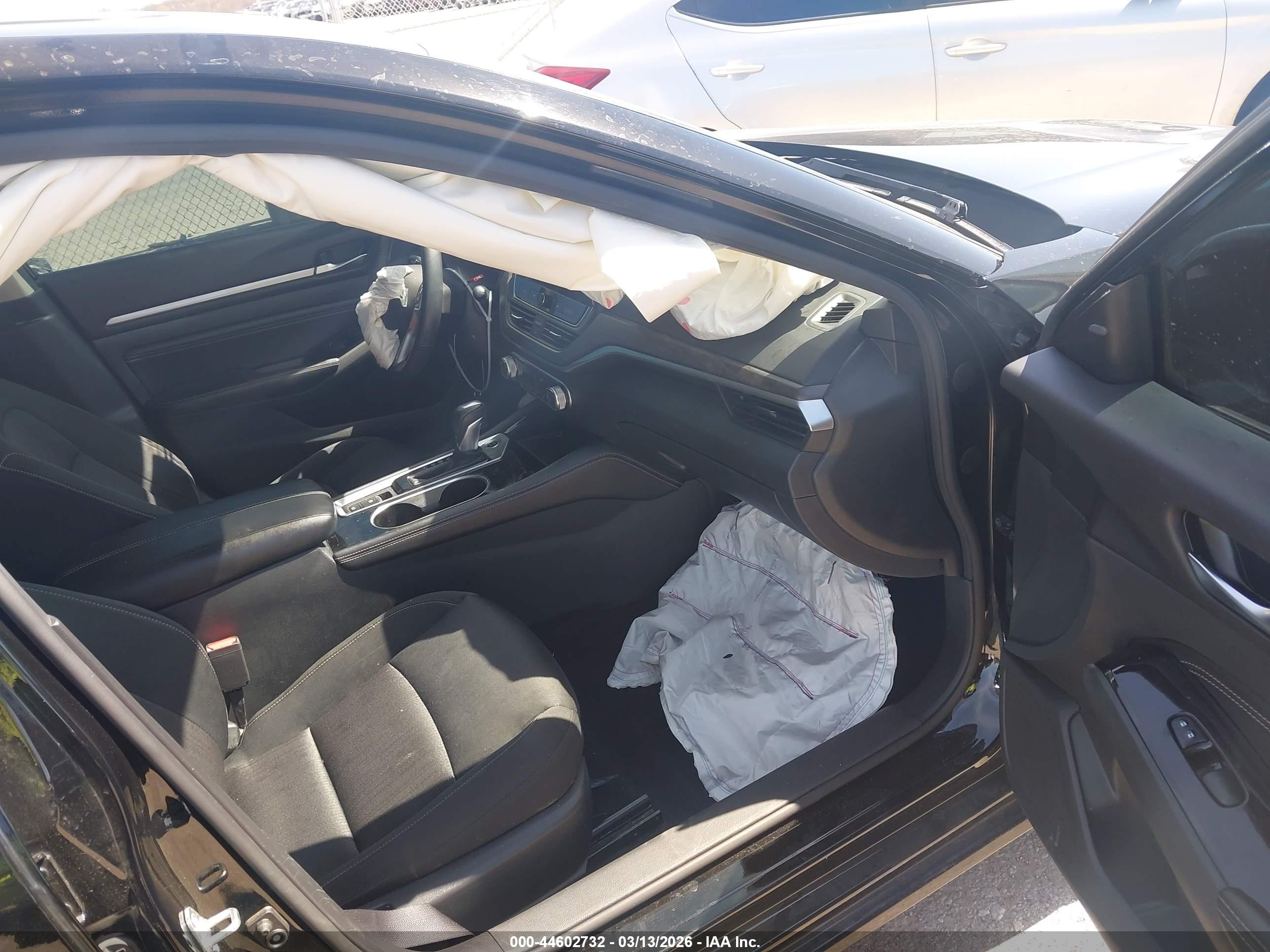 NISSAN ALTIMA image 5