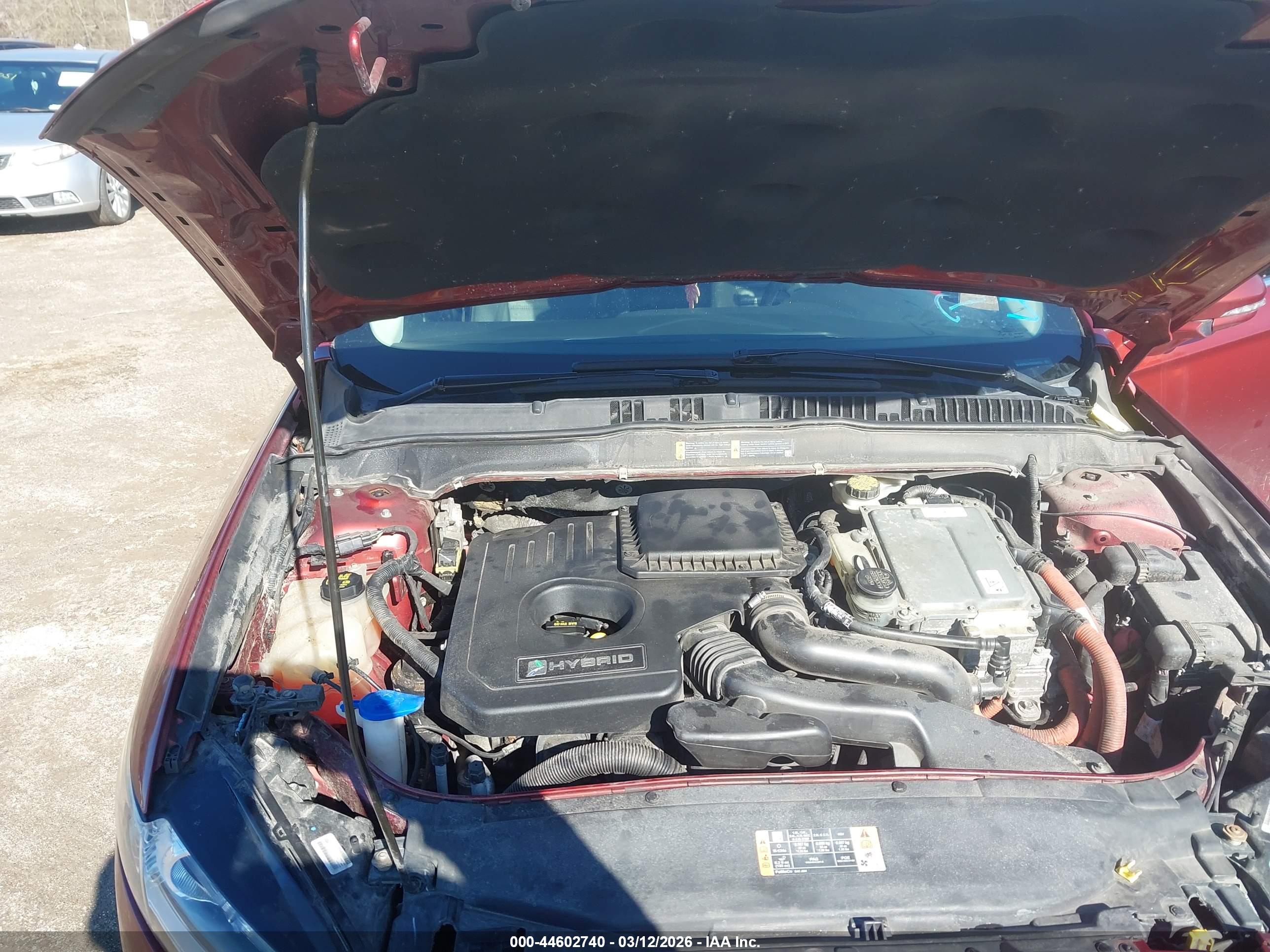 FORD FUSION image 10