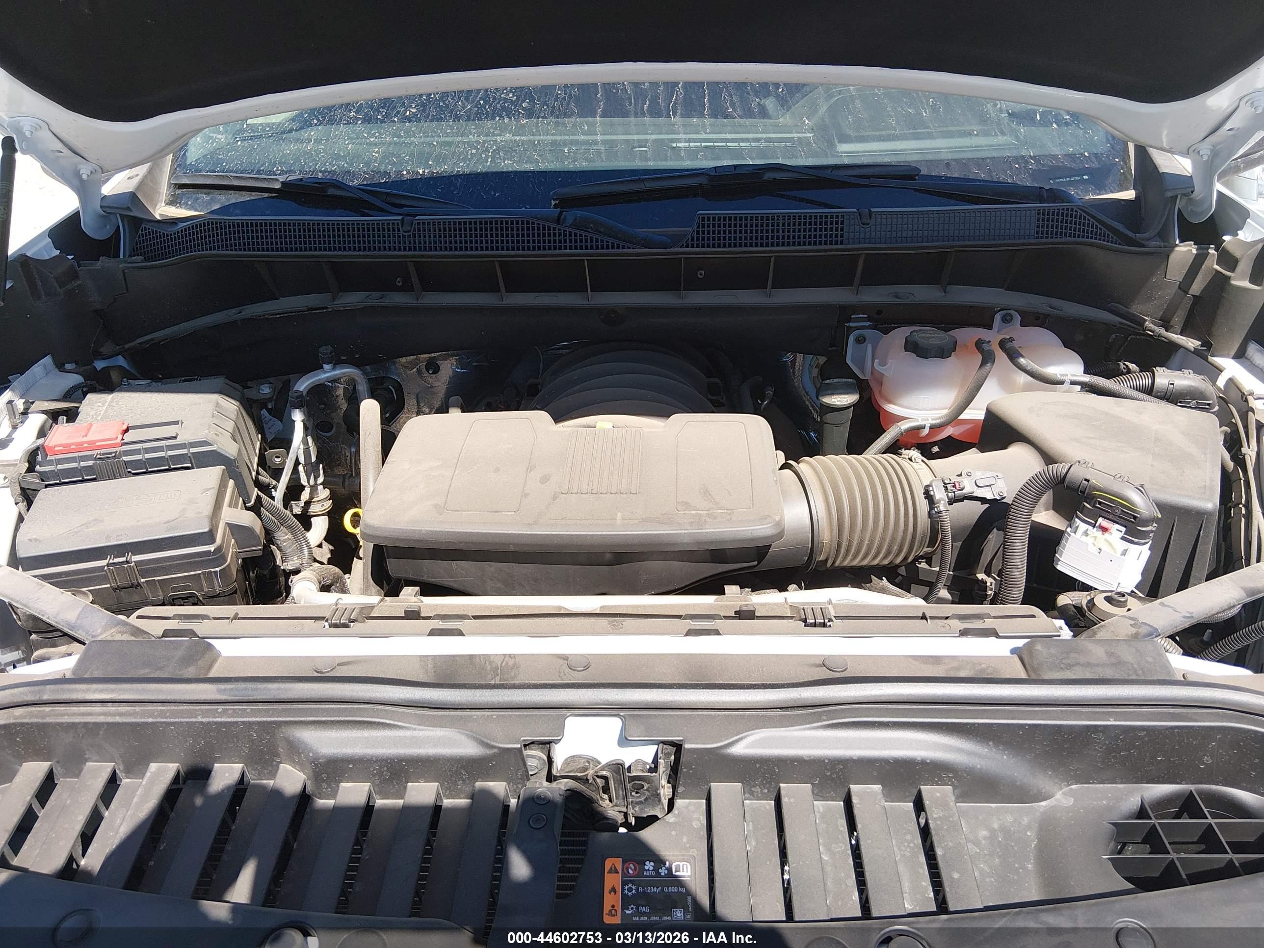 CHEVROLET SILVERADO image 10