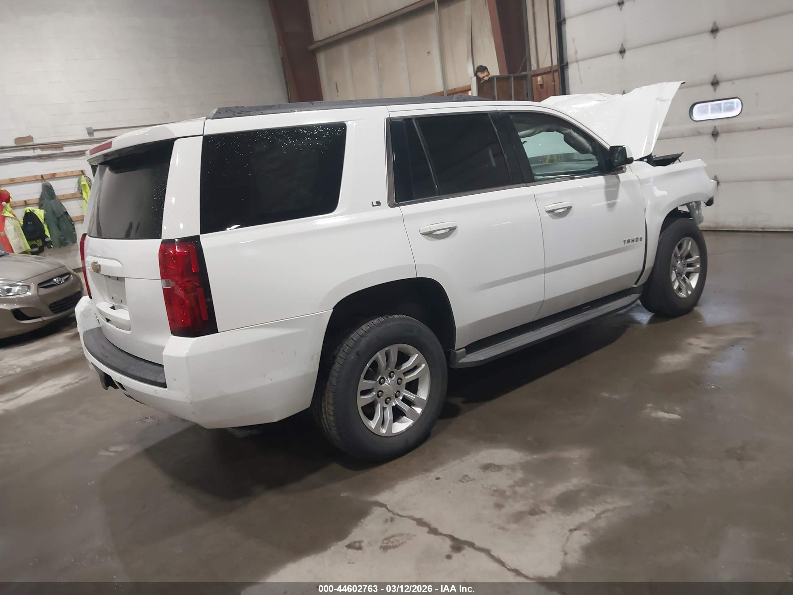 CHEVROLET TAHOE image 4