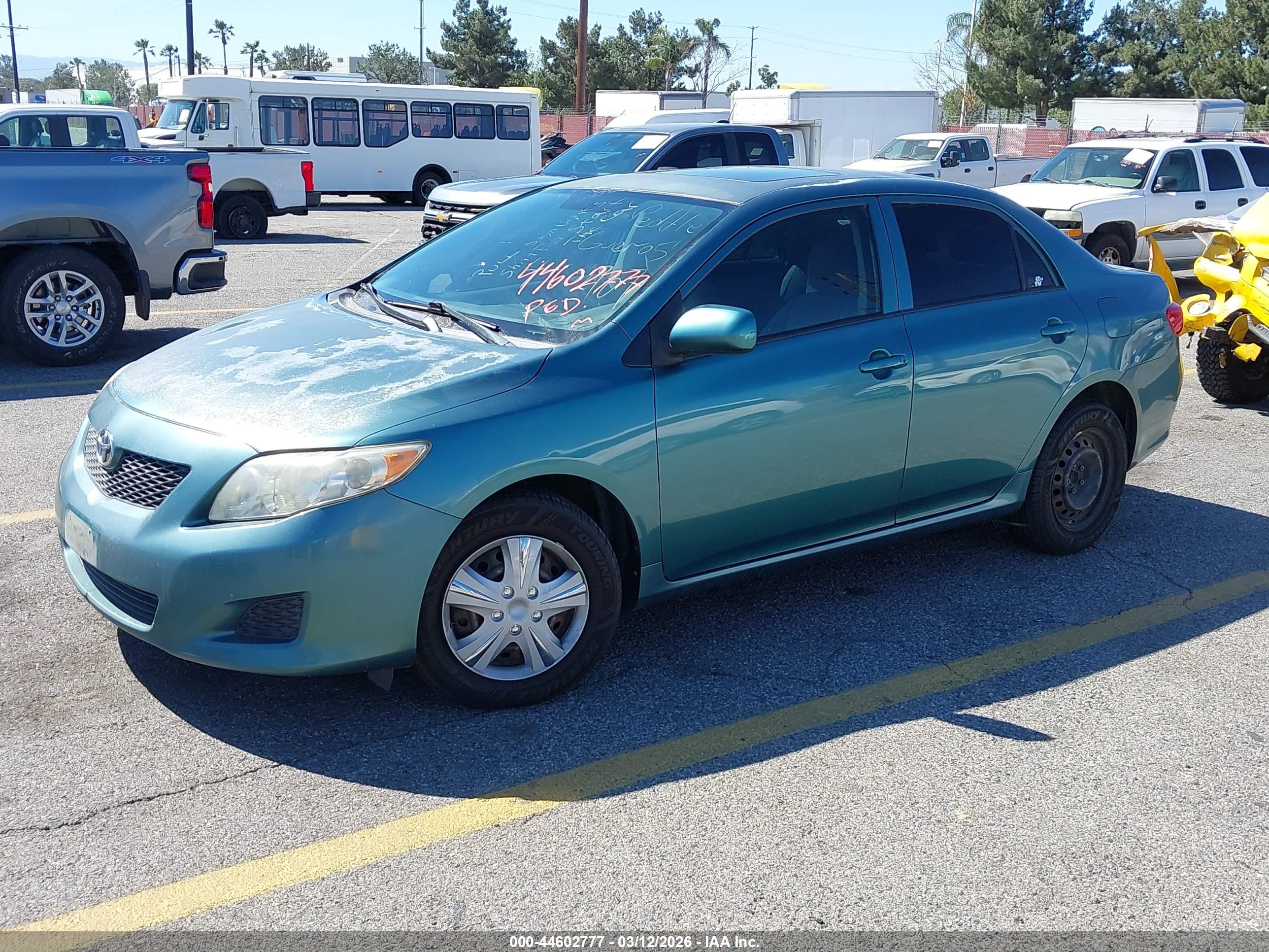 TOYOTA COROLLA image 2