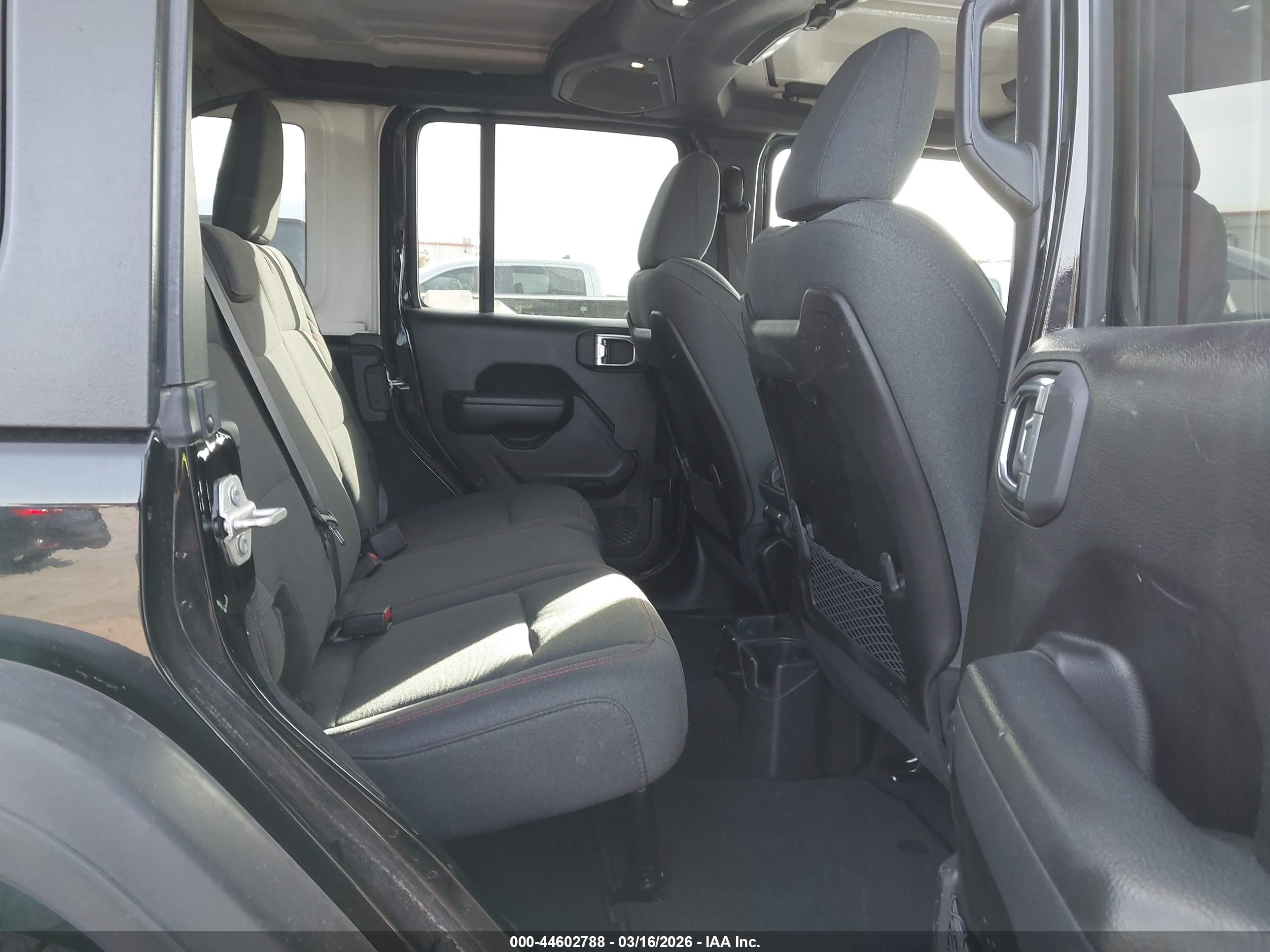 JEEP WRANGLER image 8