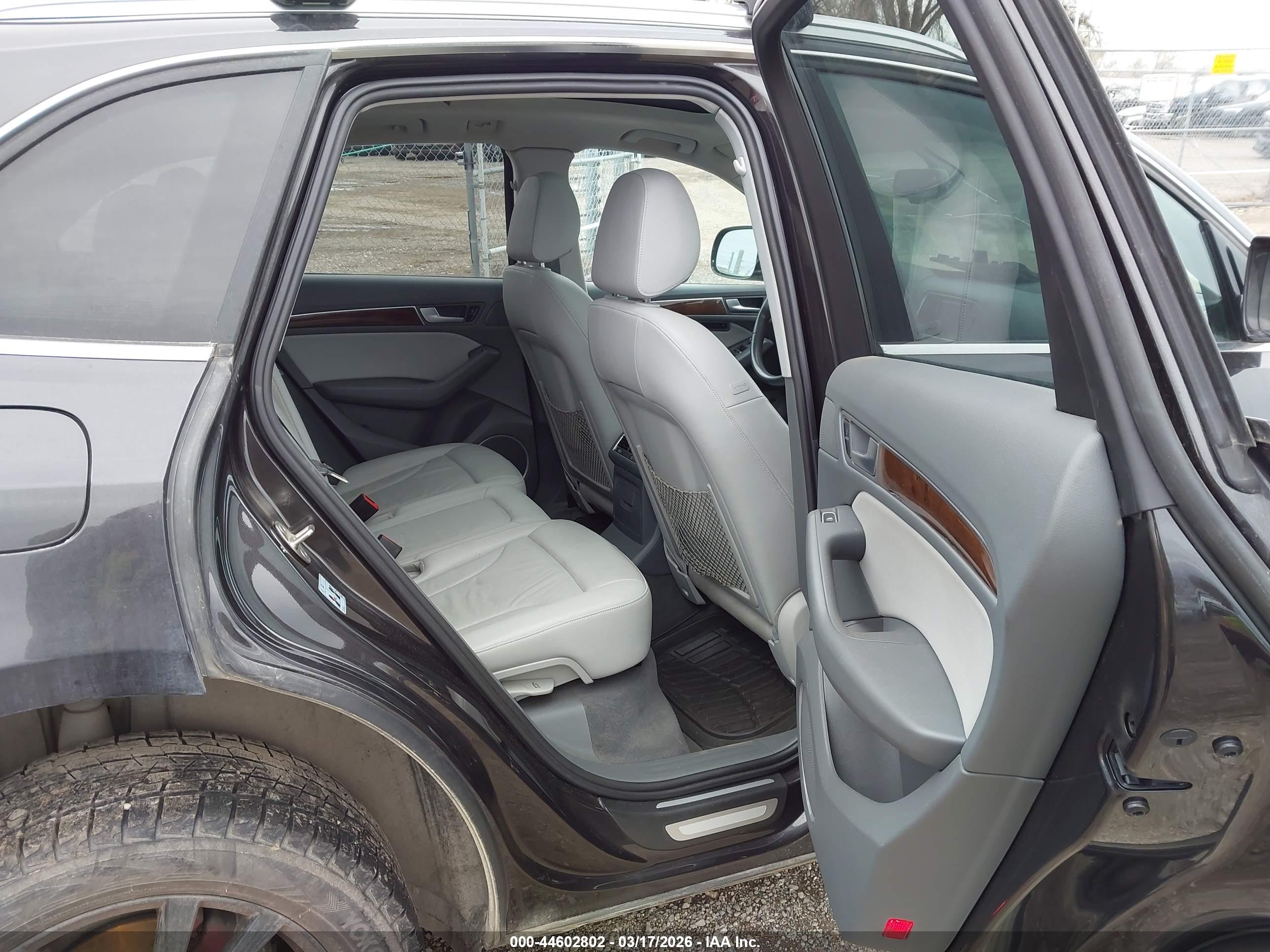 AUDI Q5 image 8