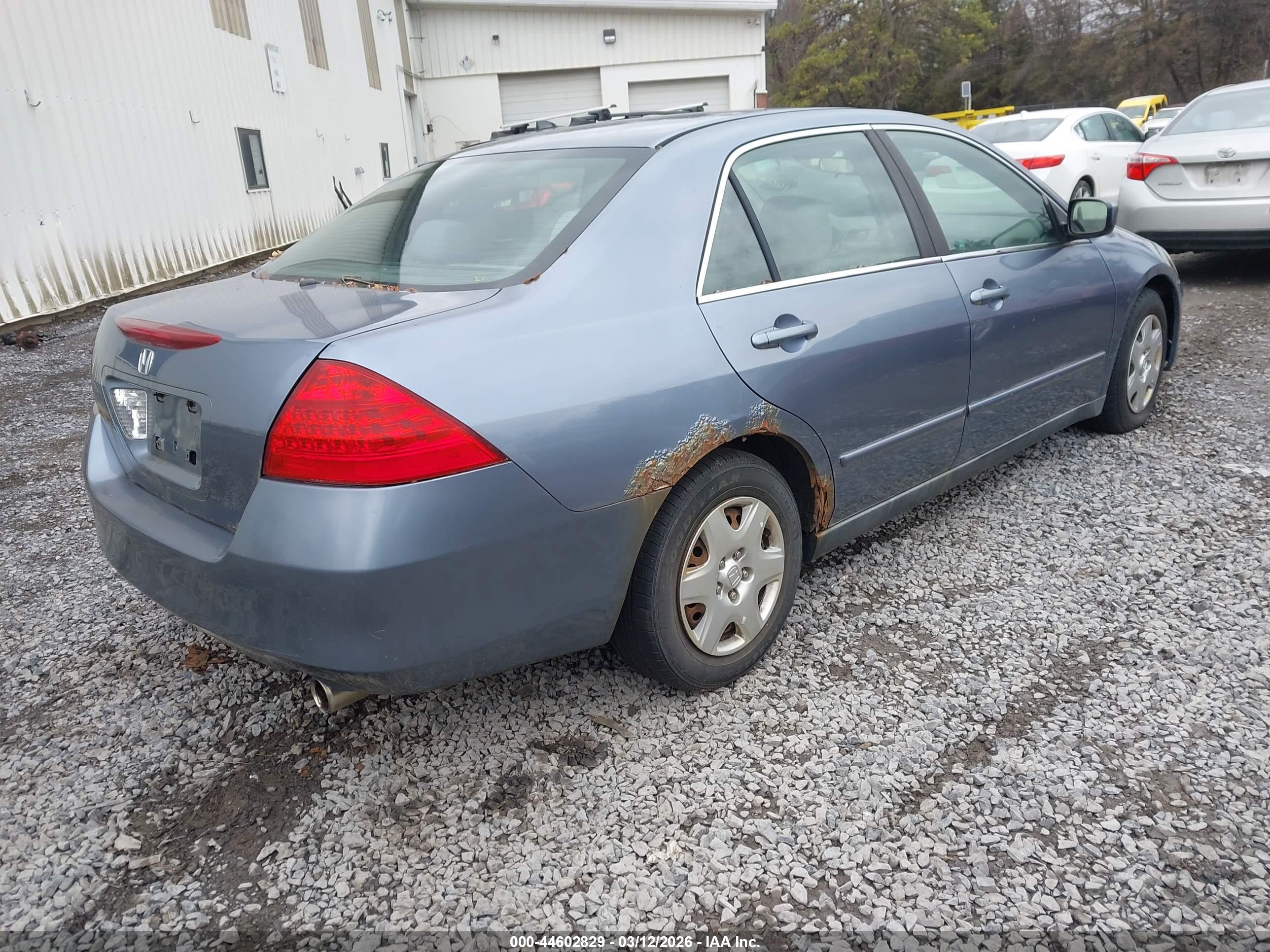 HONDA ACCORD image 4