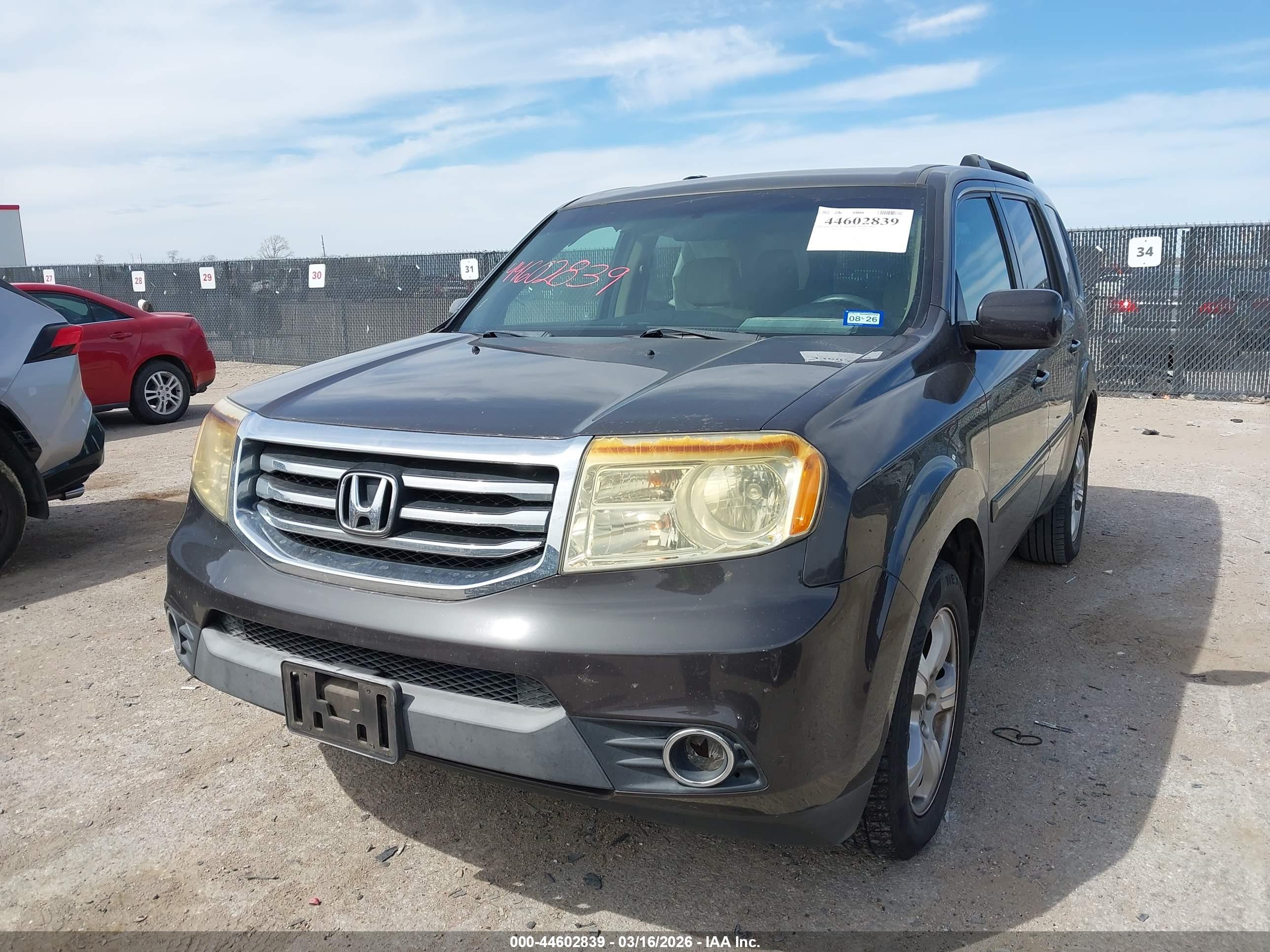 HONDA PILOT image 2