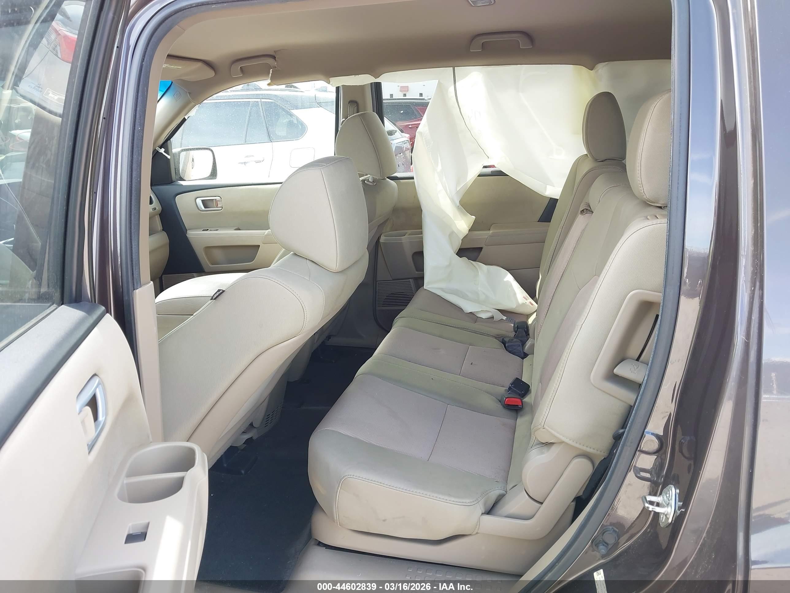 HONDA PILOT image 8