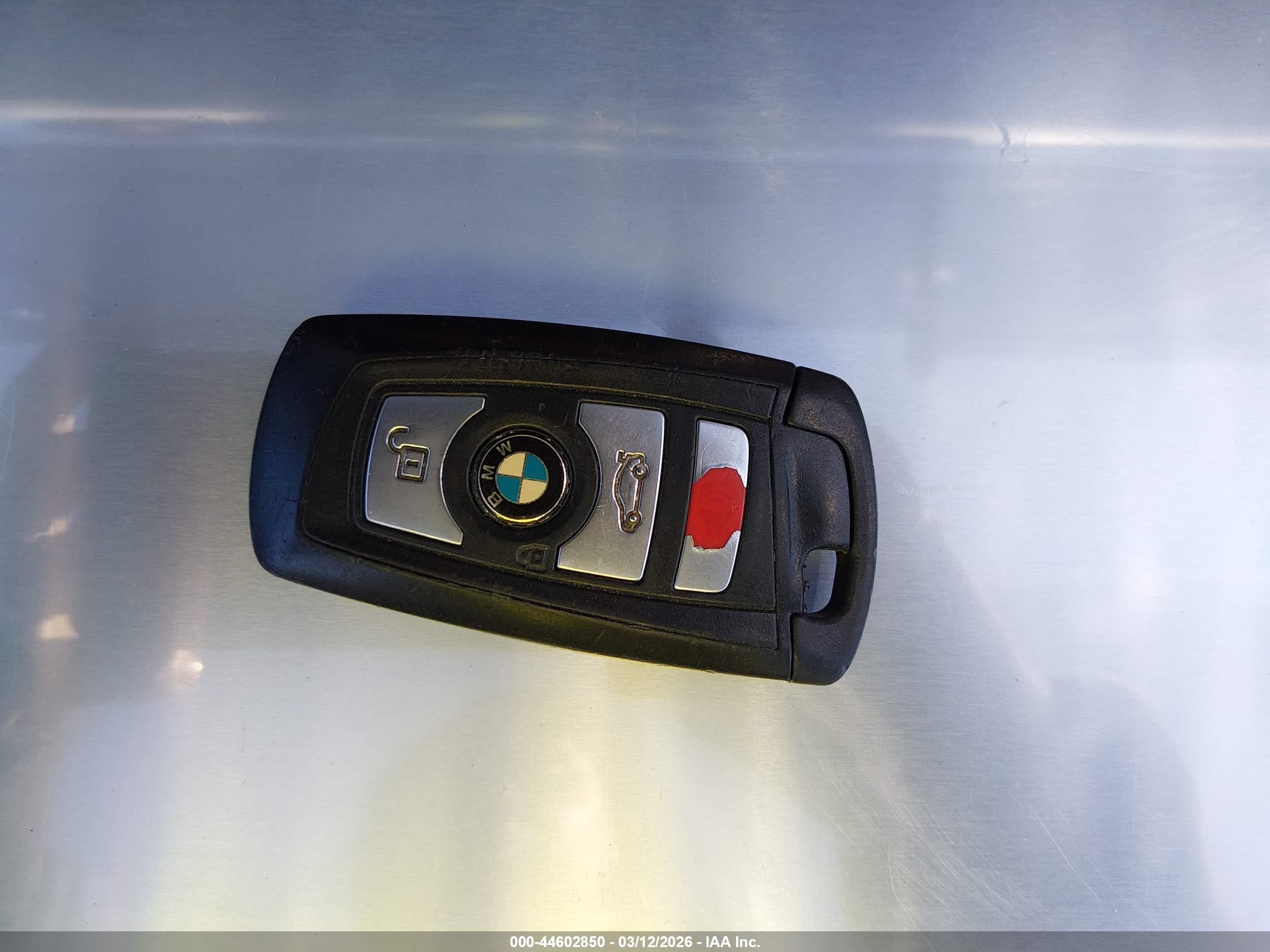 BMW 528I image 11