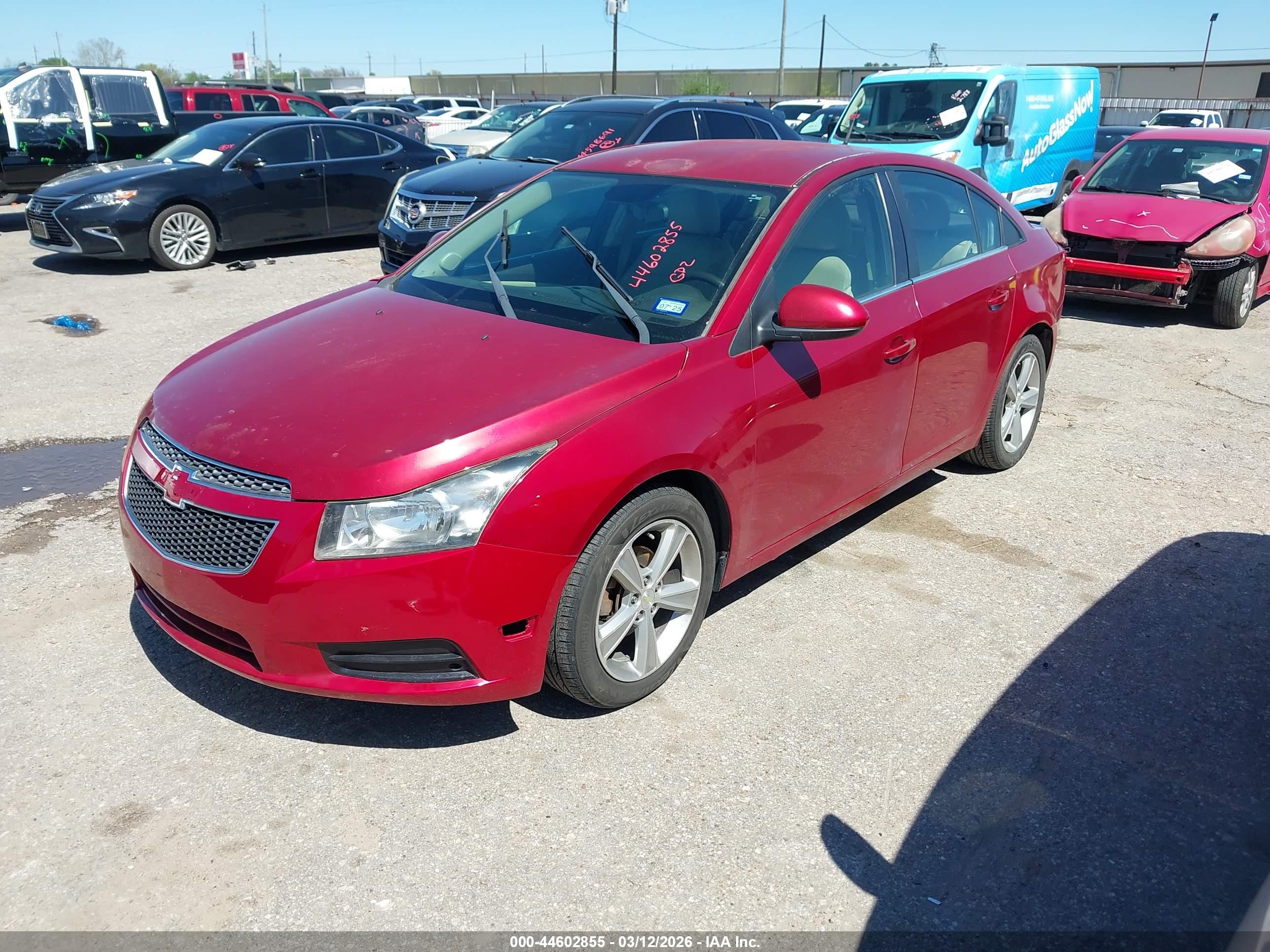 CHEVROLET CRUZE image 2