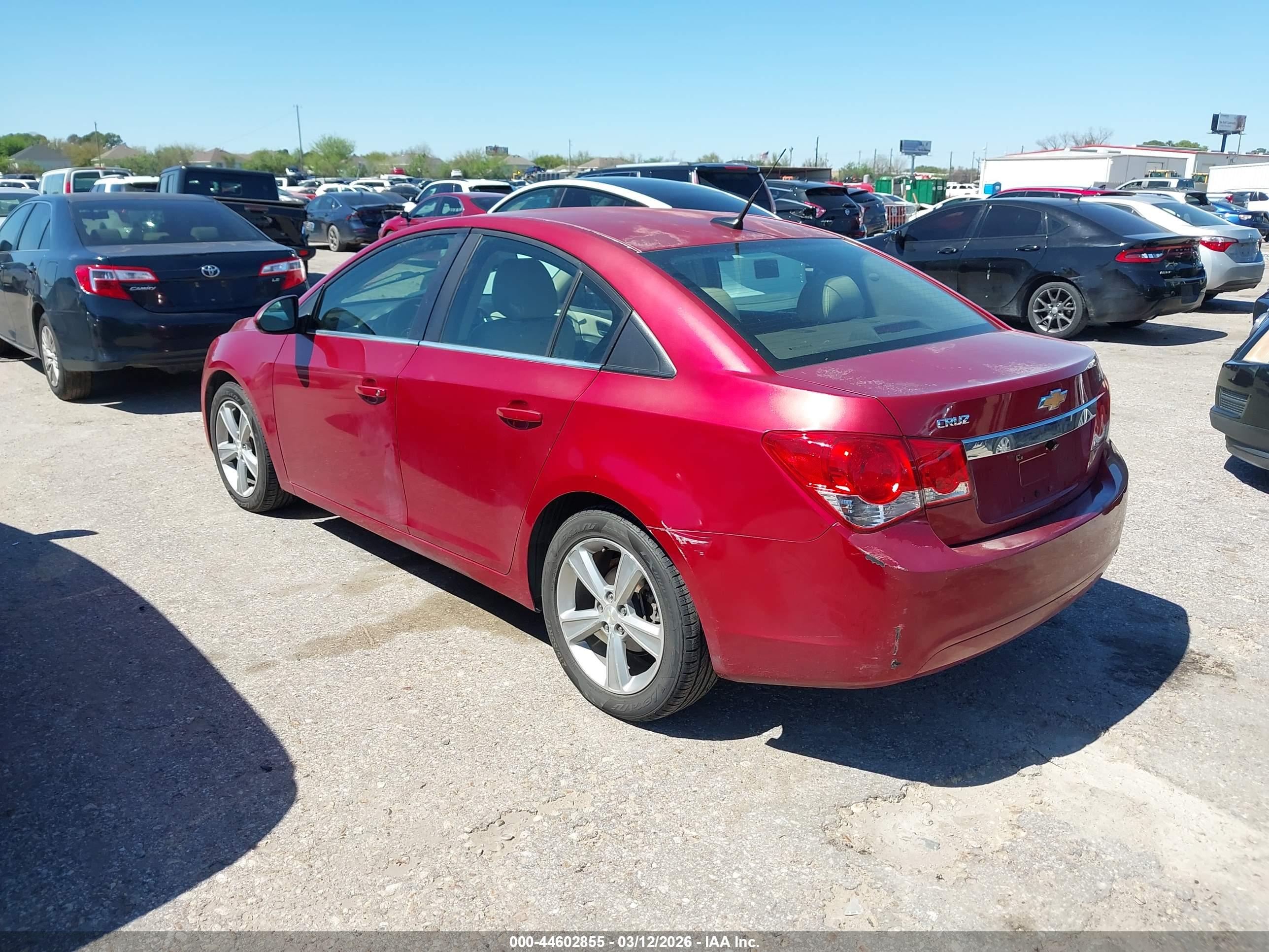 CHEVROLET CRUZE image 3