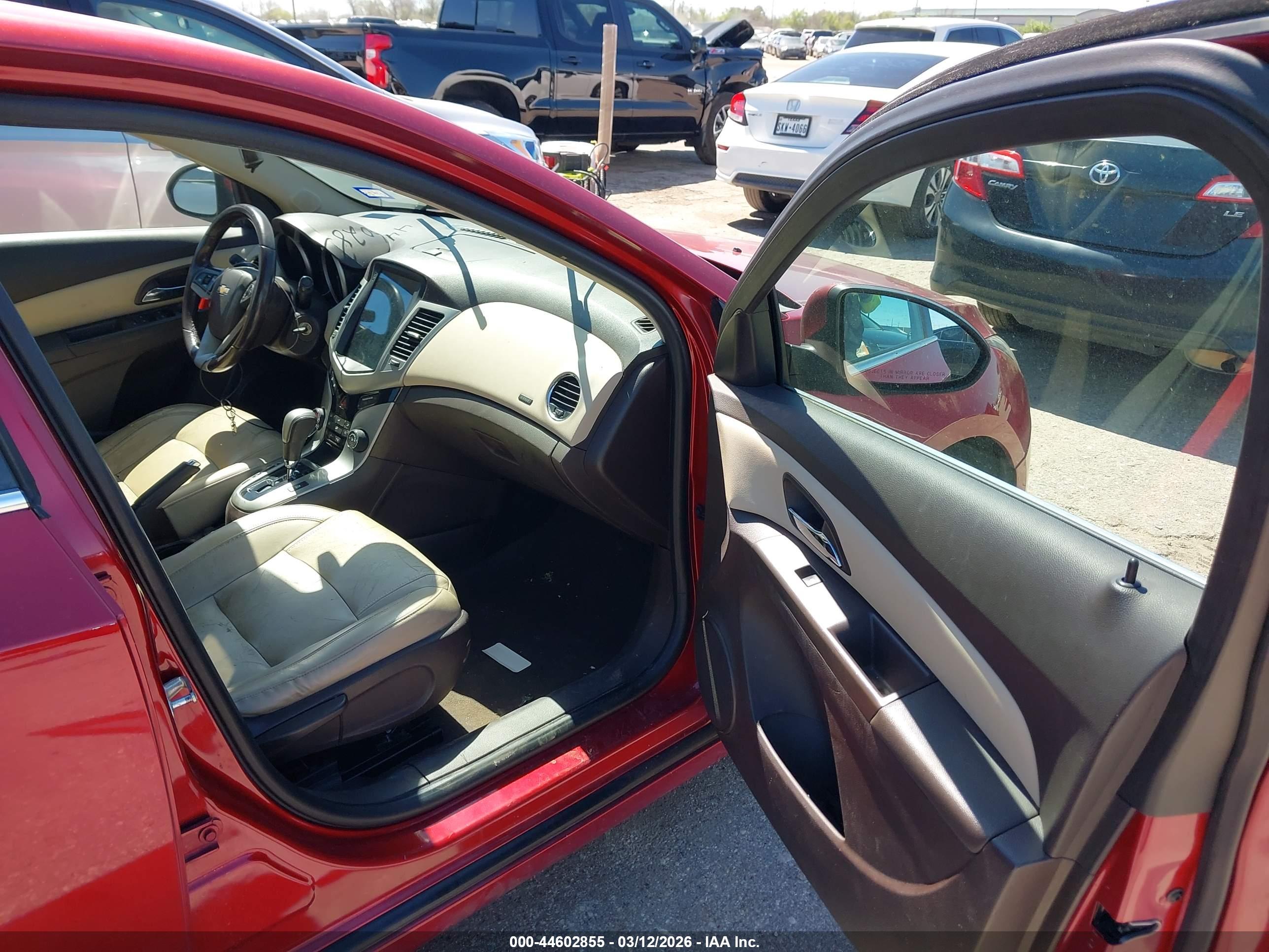 CHEVROLET CRUZE image 5