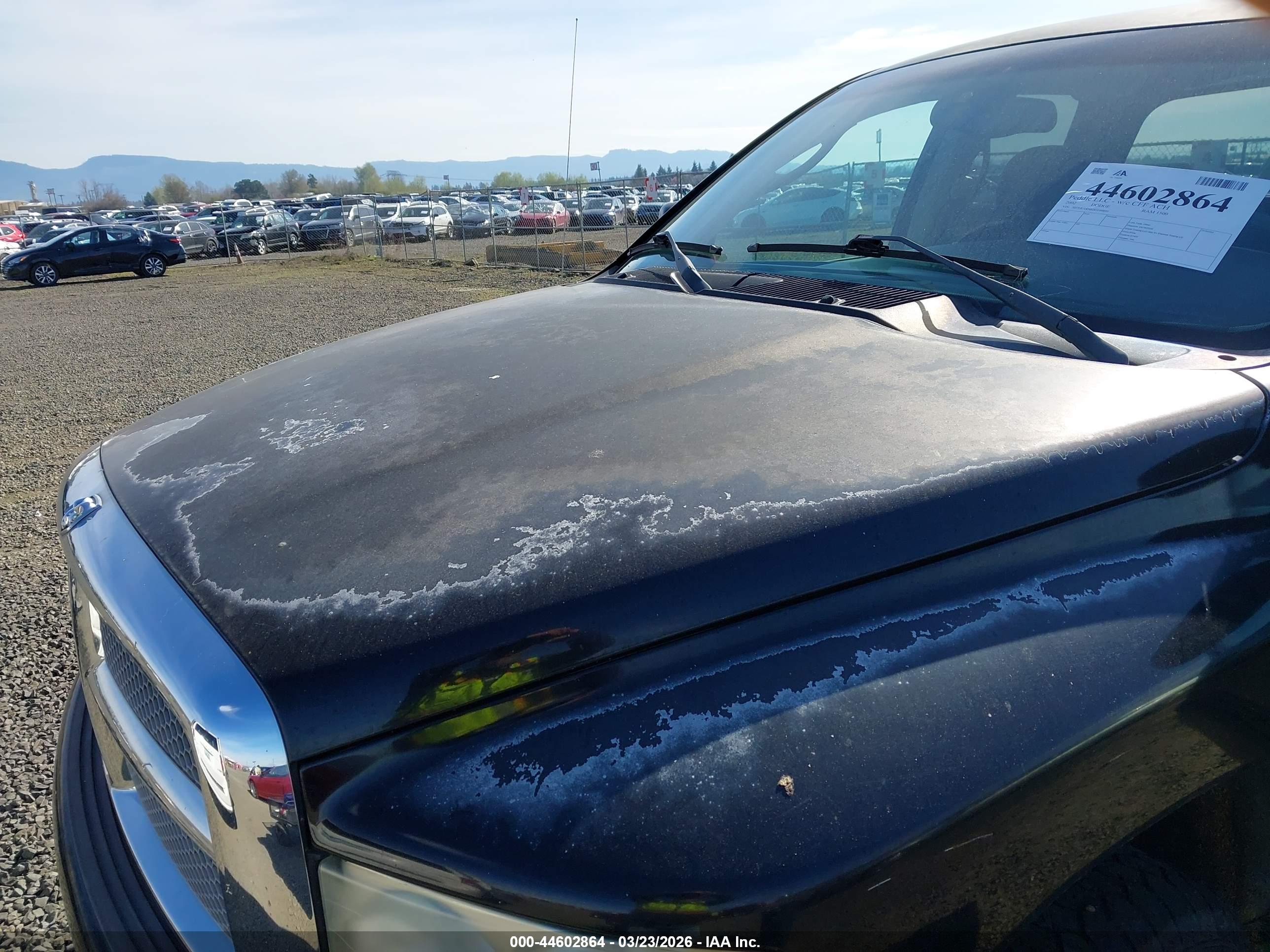 DODGE RAM image 6