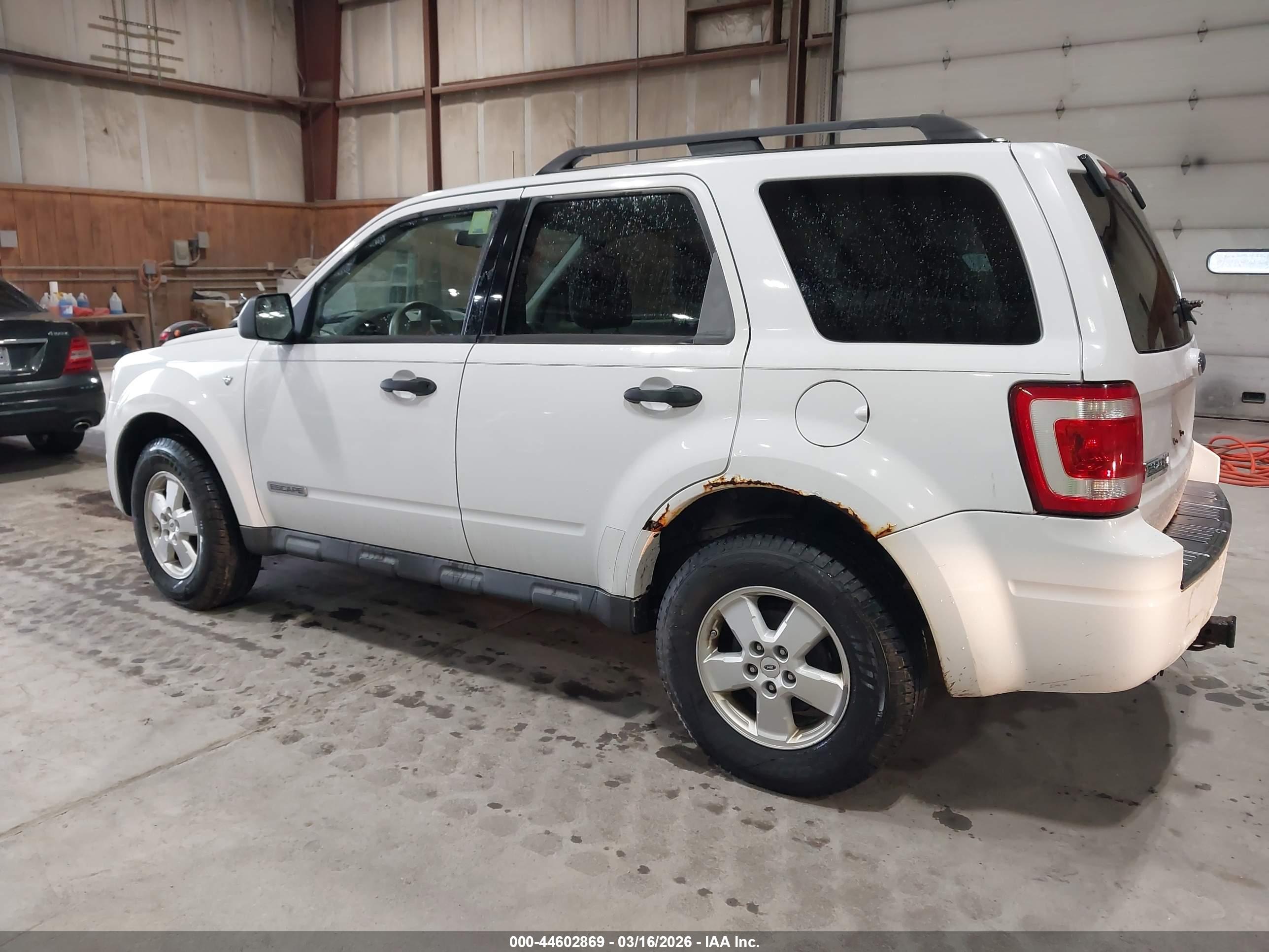 FORD ESCAPE image 3