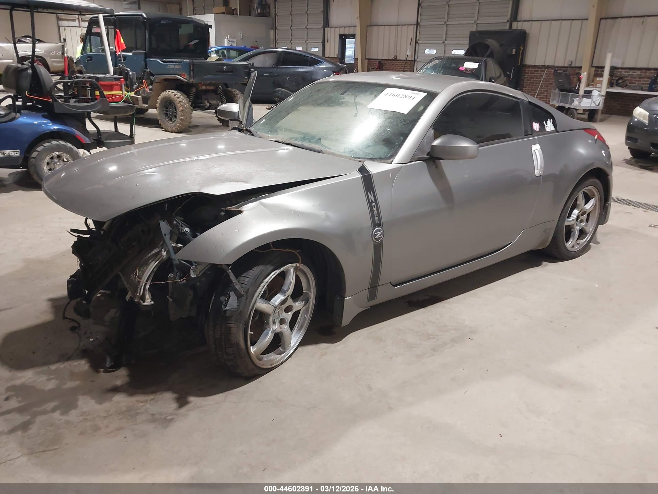 NISSAN 350Z image 2