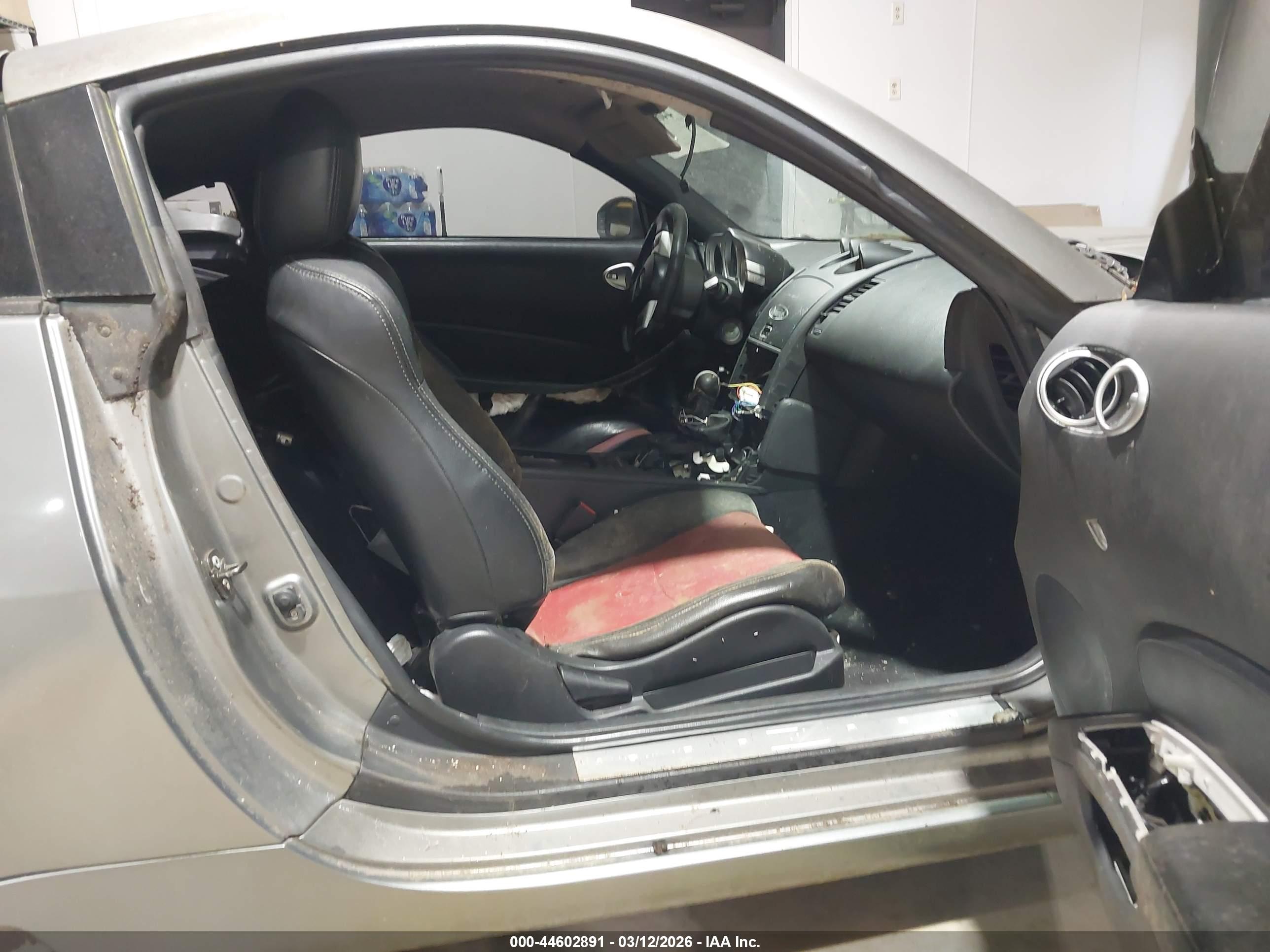 NISSAN 350Z image 5