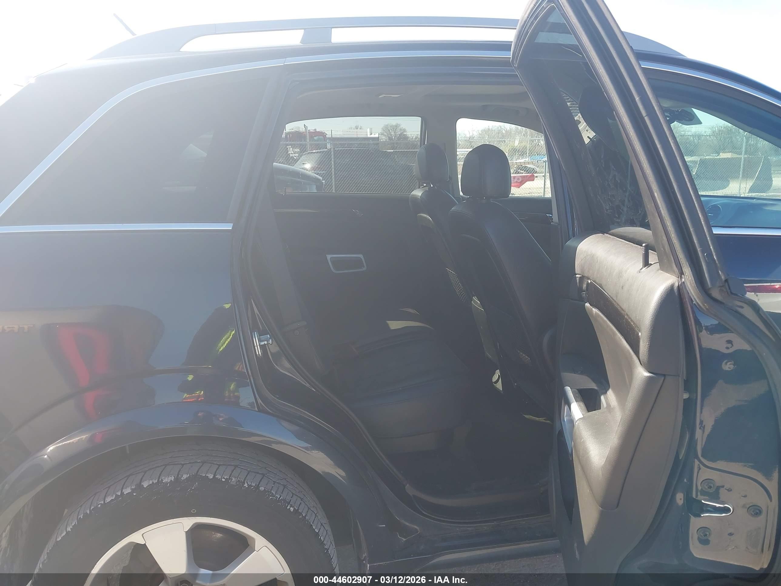 CHEVROLET CAPTIVA image 8