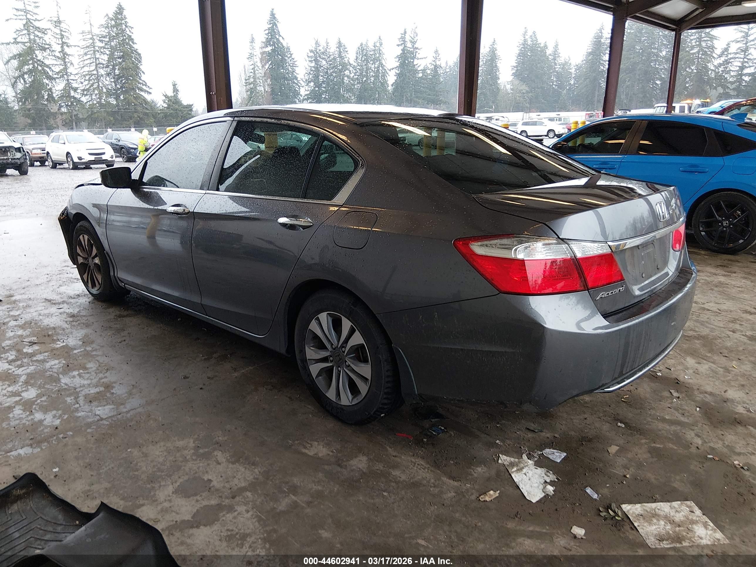 HONDA ACCORD image 3