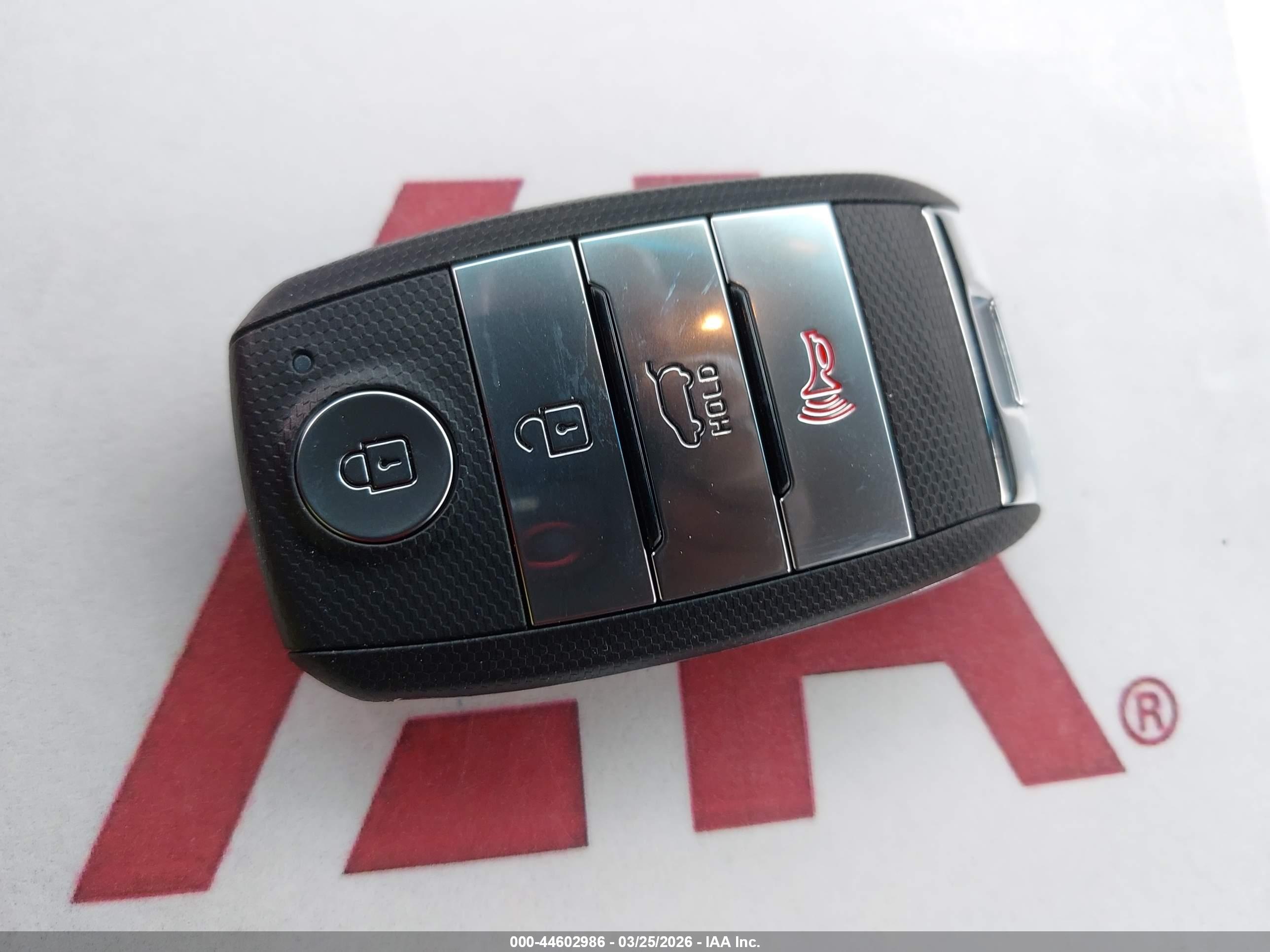 KIA SORENTO image 11
