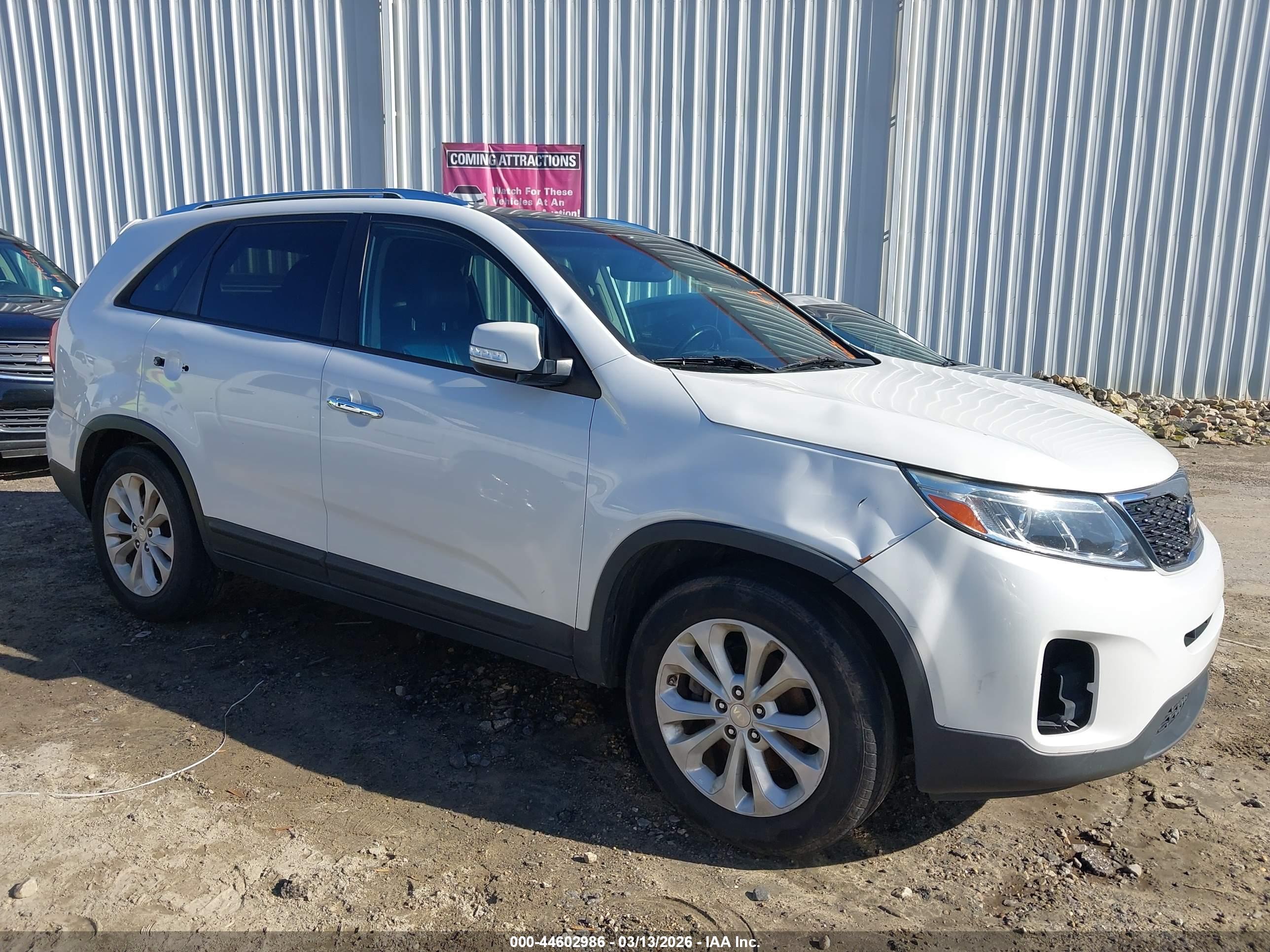 KIA SORENTO image 6
