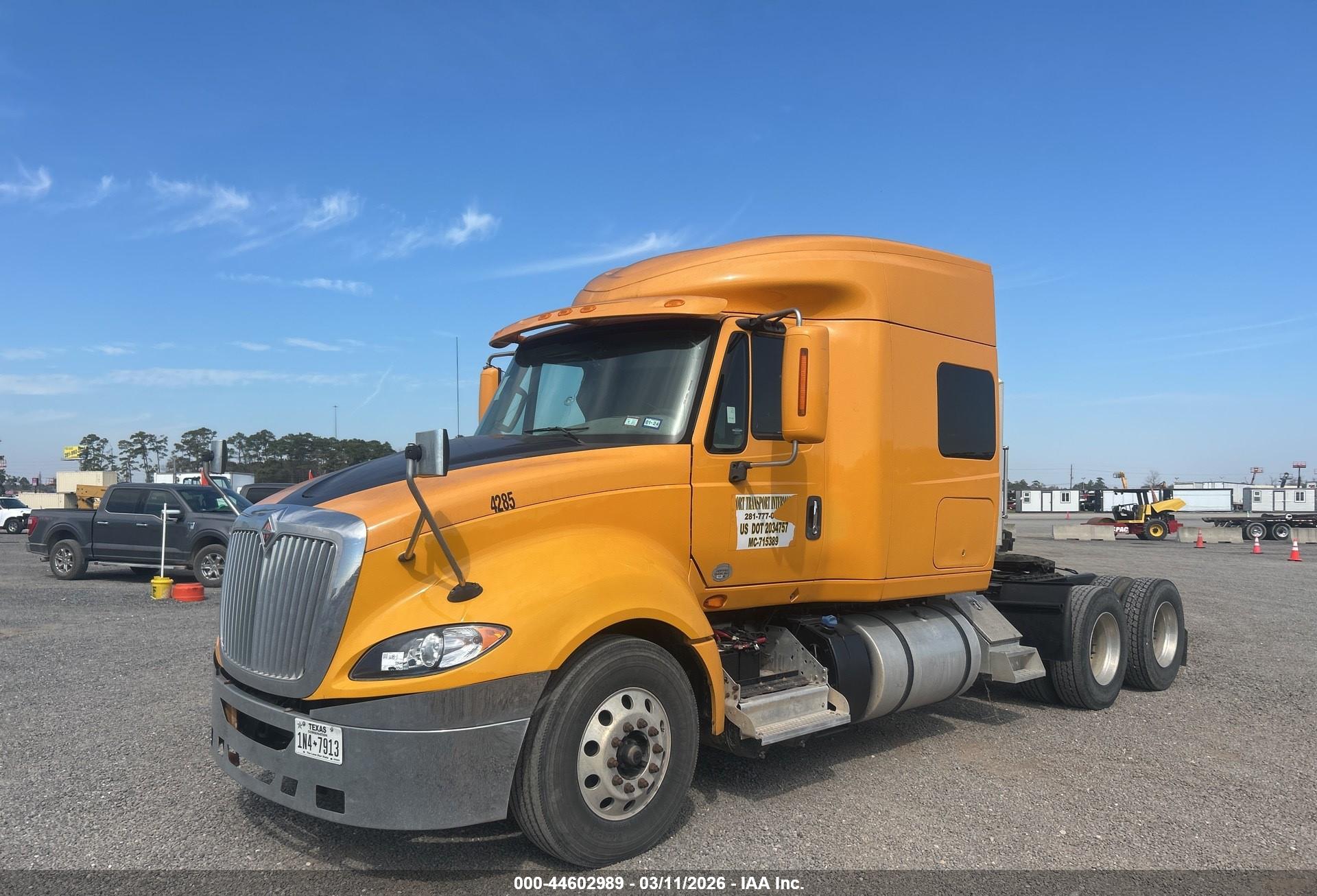 INTERNATIONAL PROSTAR image 2