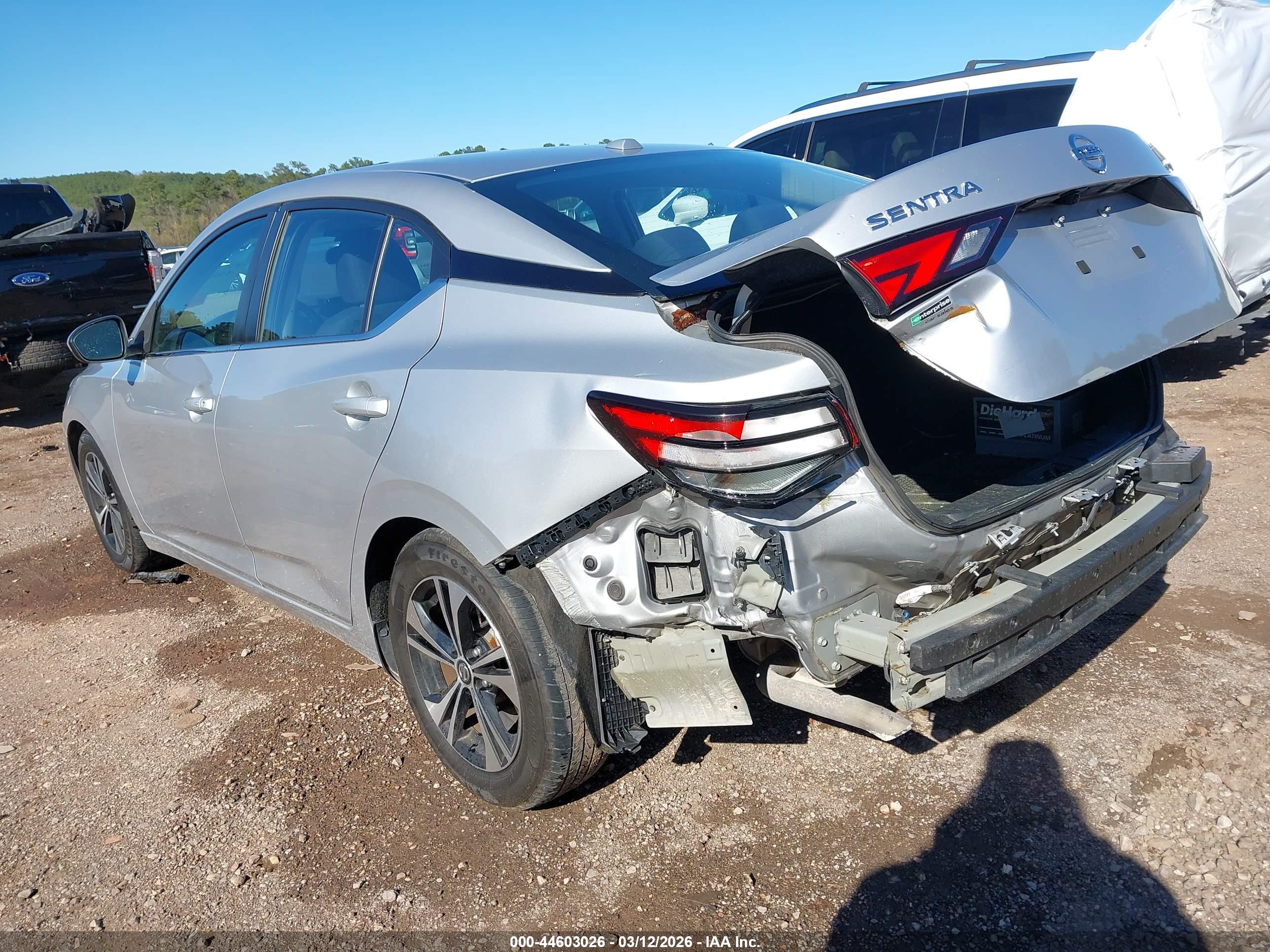 NISSAN SENTRA image 3