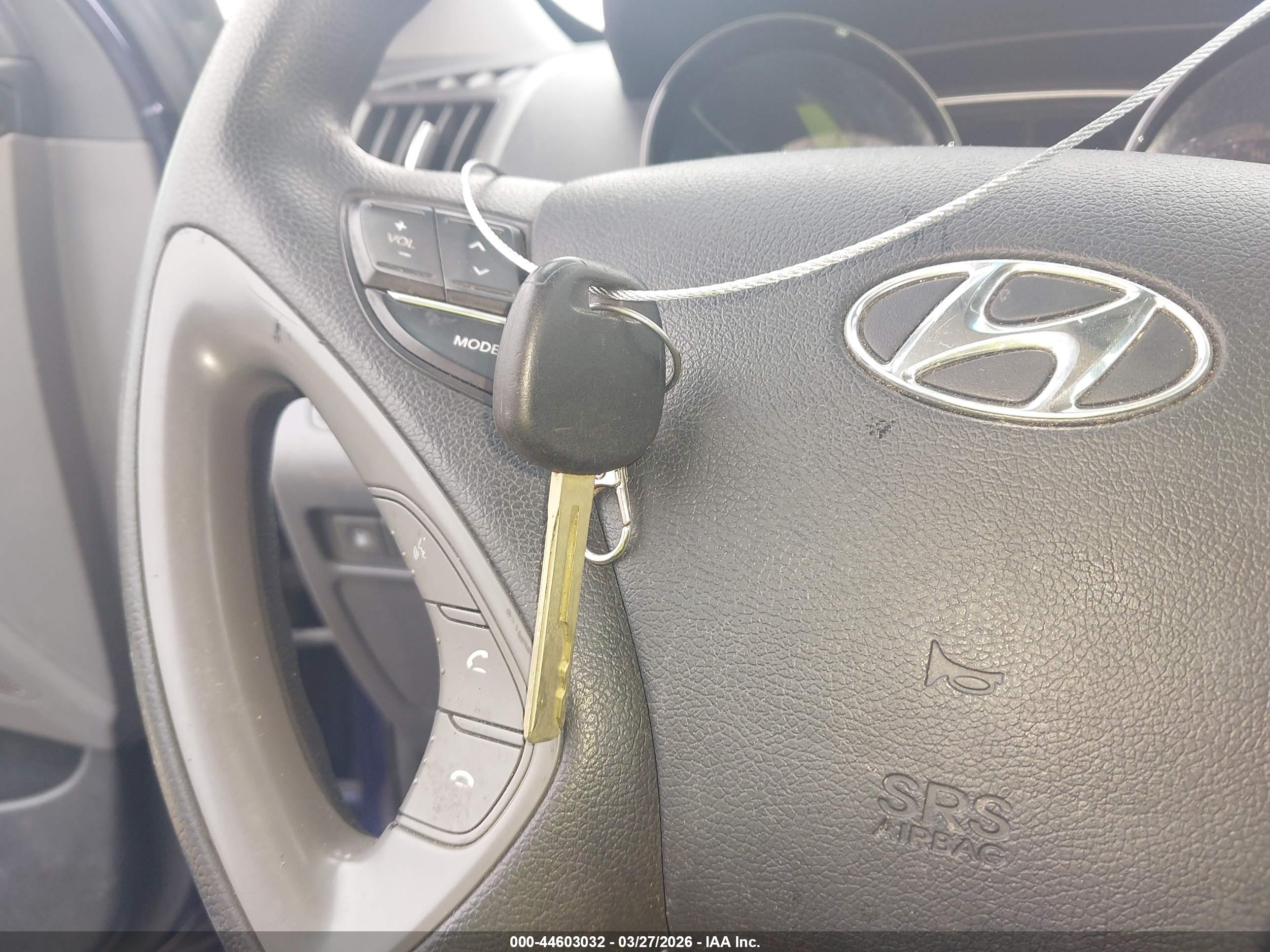 HYUNDAI SONATA image 11