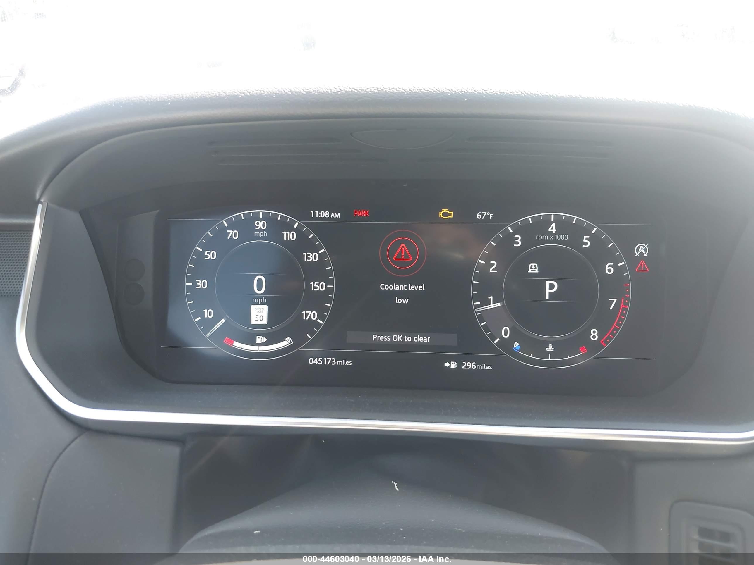 LAND ROVER image 7