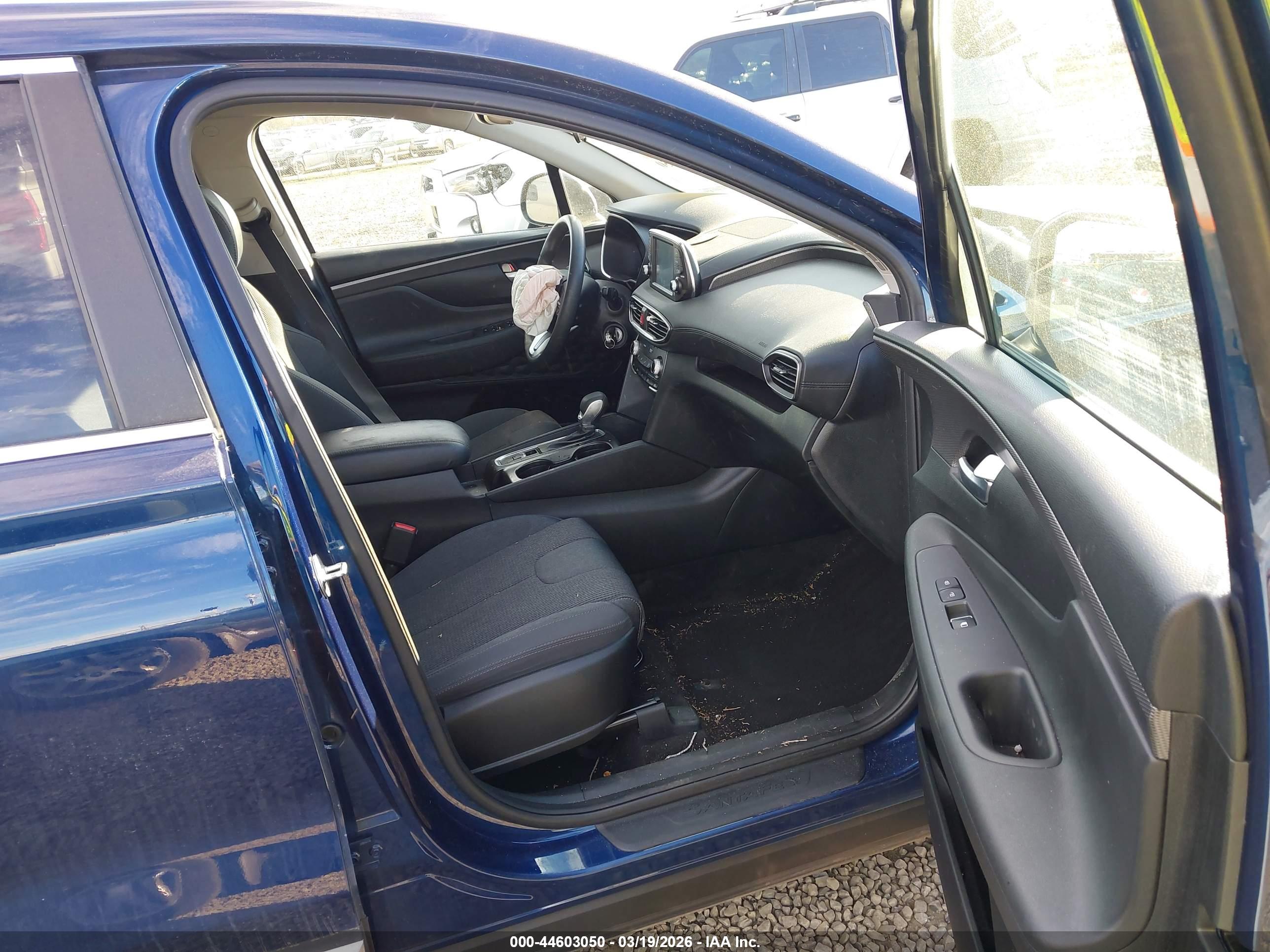 HYUNDAI SANTA image 5