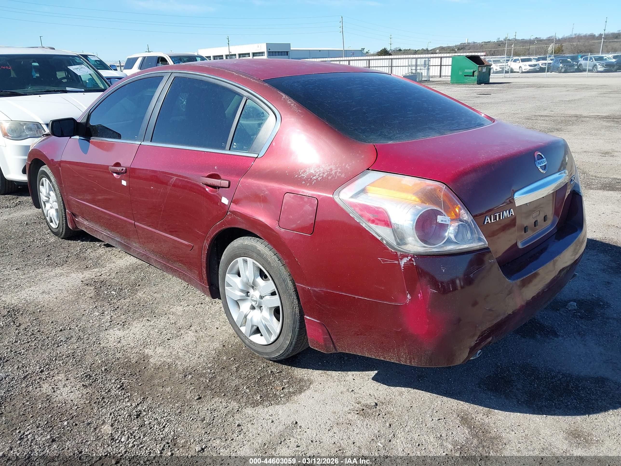 NISSAN ALTIMA image 3