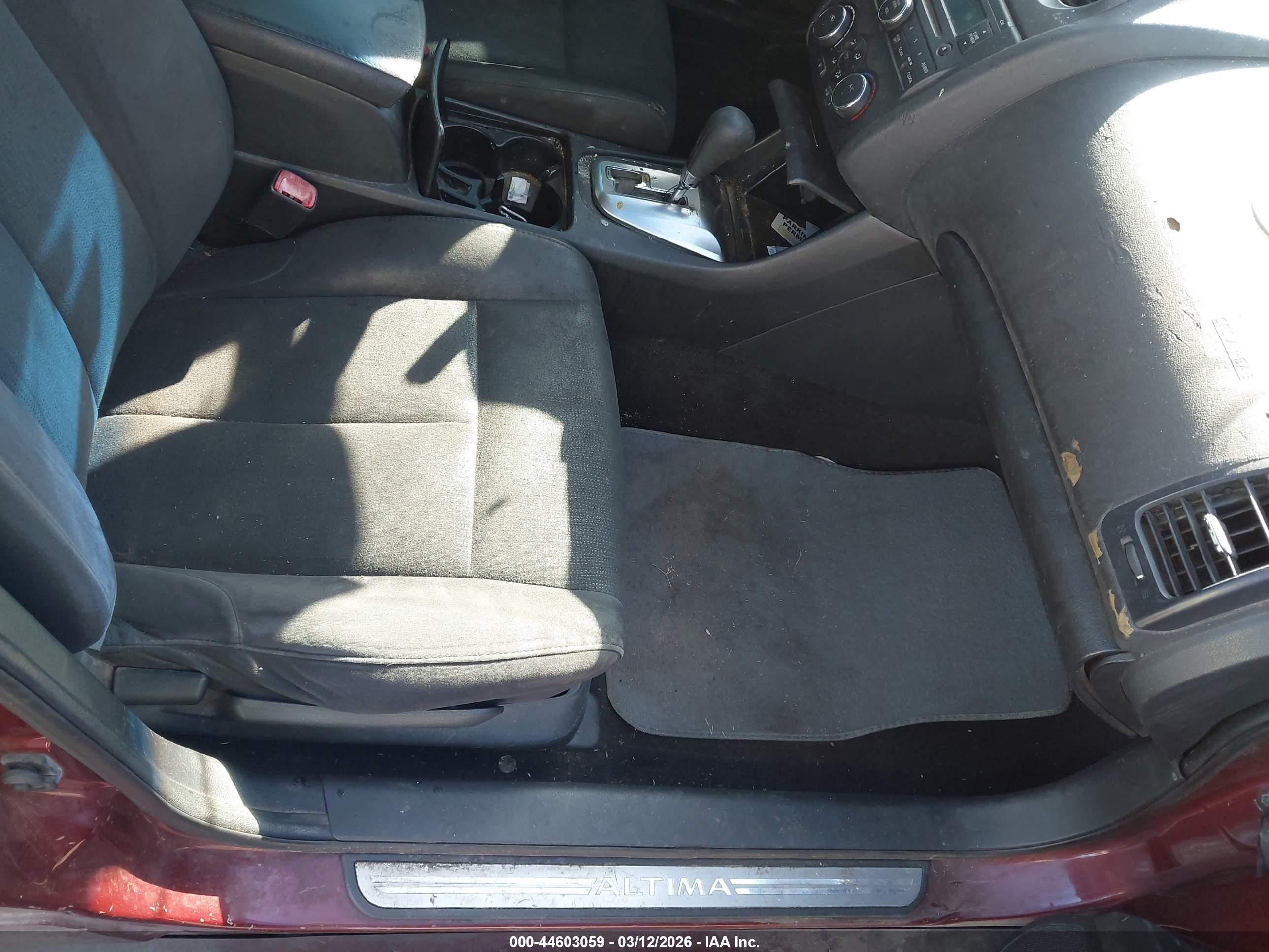 NISSAN ALTIMA image 5