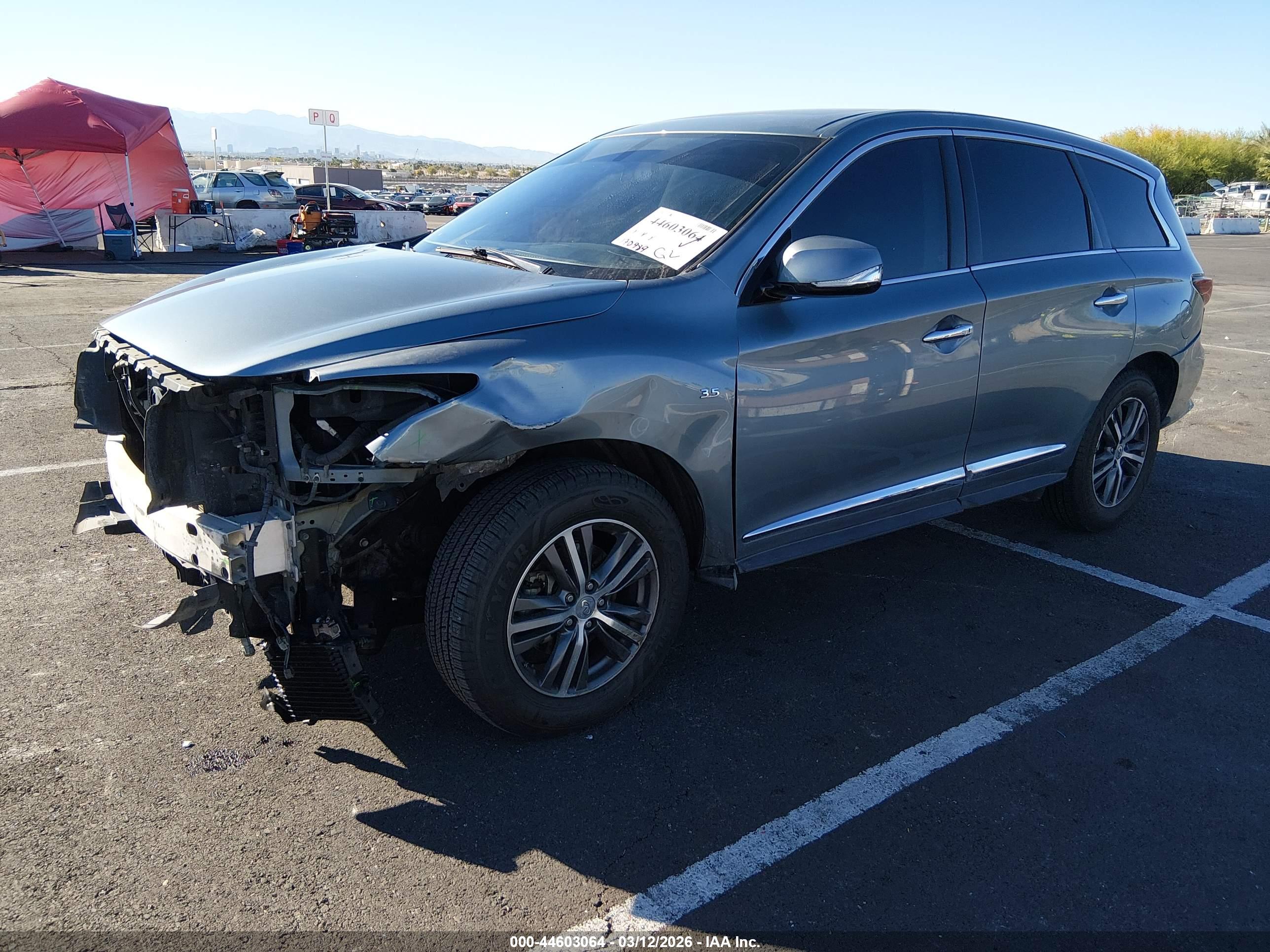 INFINITI QX60 image 2