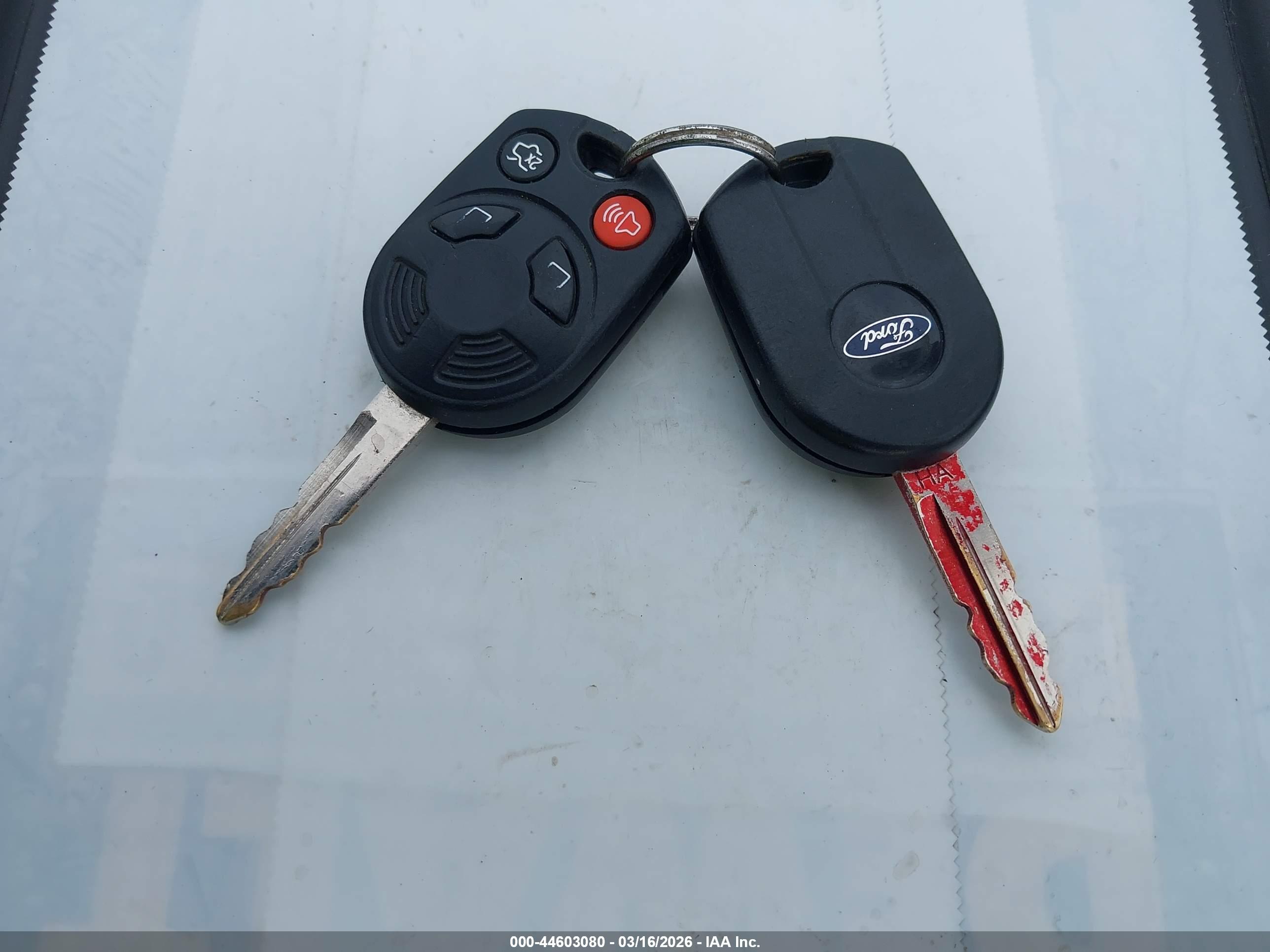 FORD ESCAPE image 11
