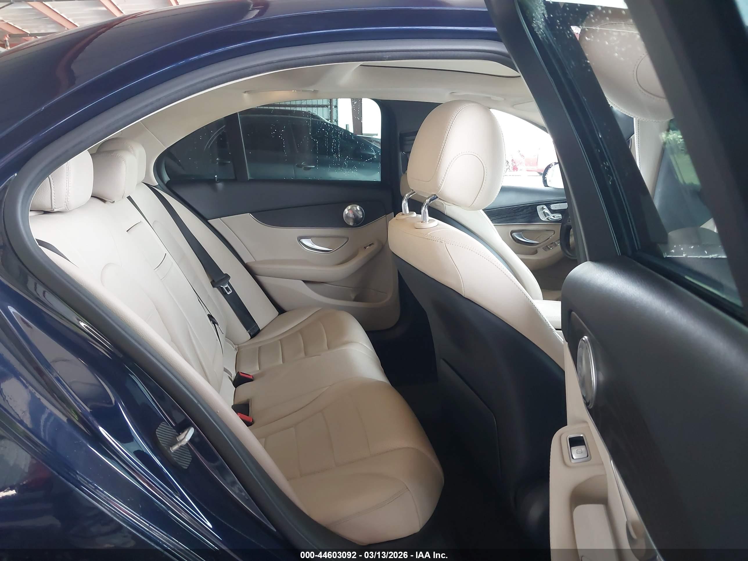 MERCEDES-BENZ C image 8
