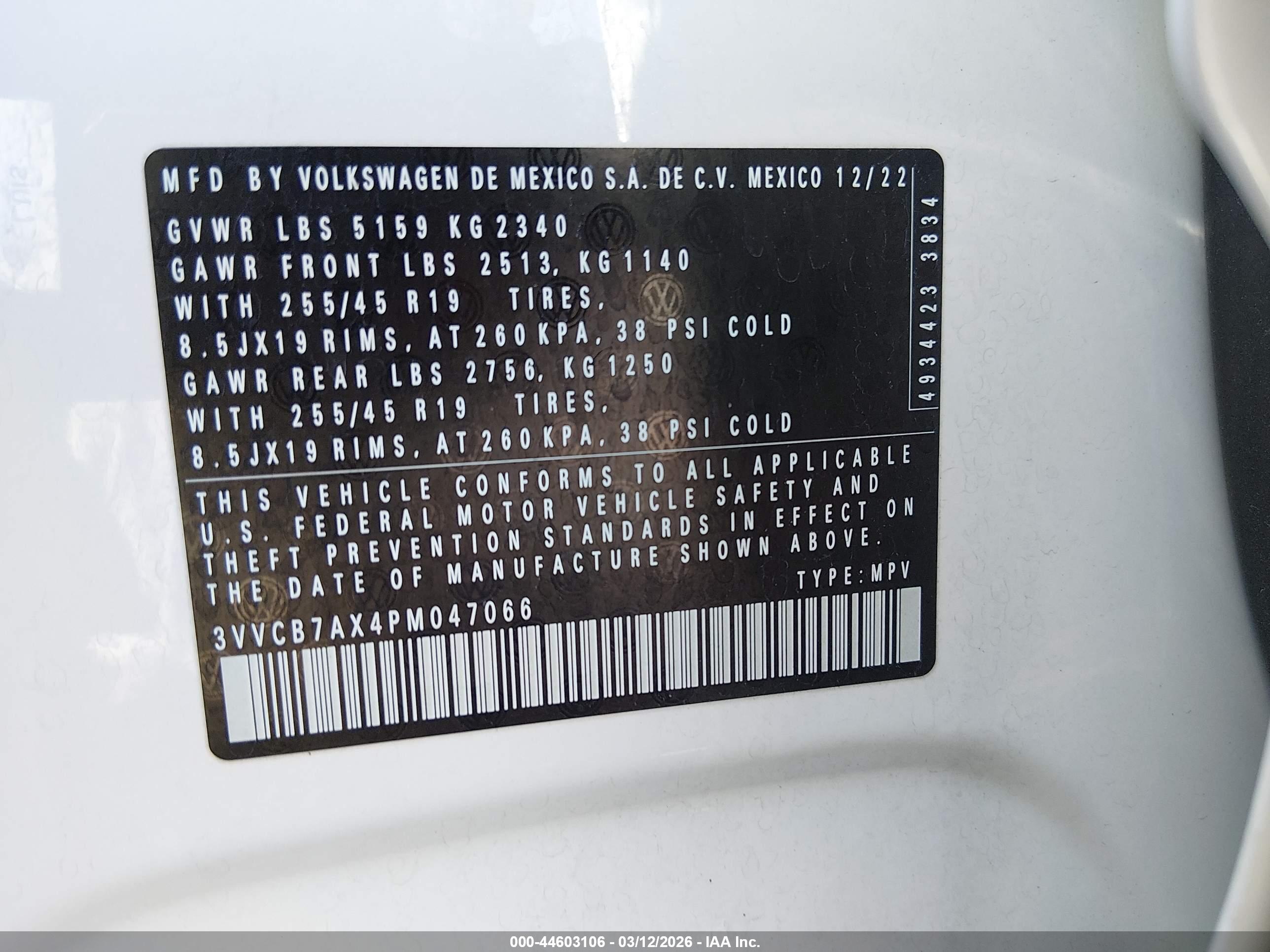 VOLKSWAGEN TIGUAN image 9