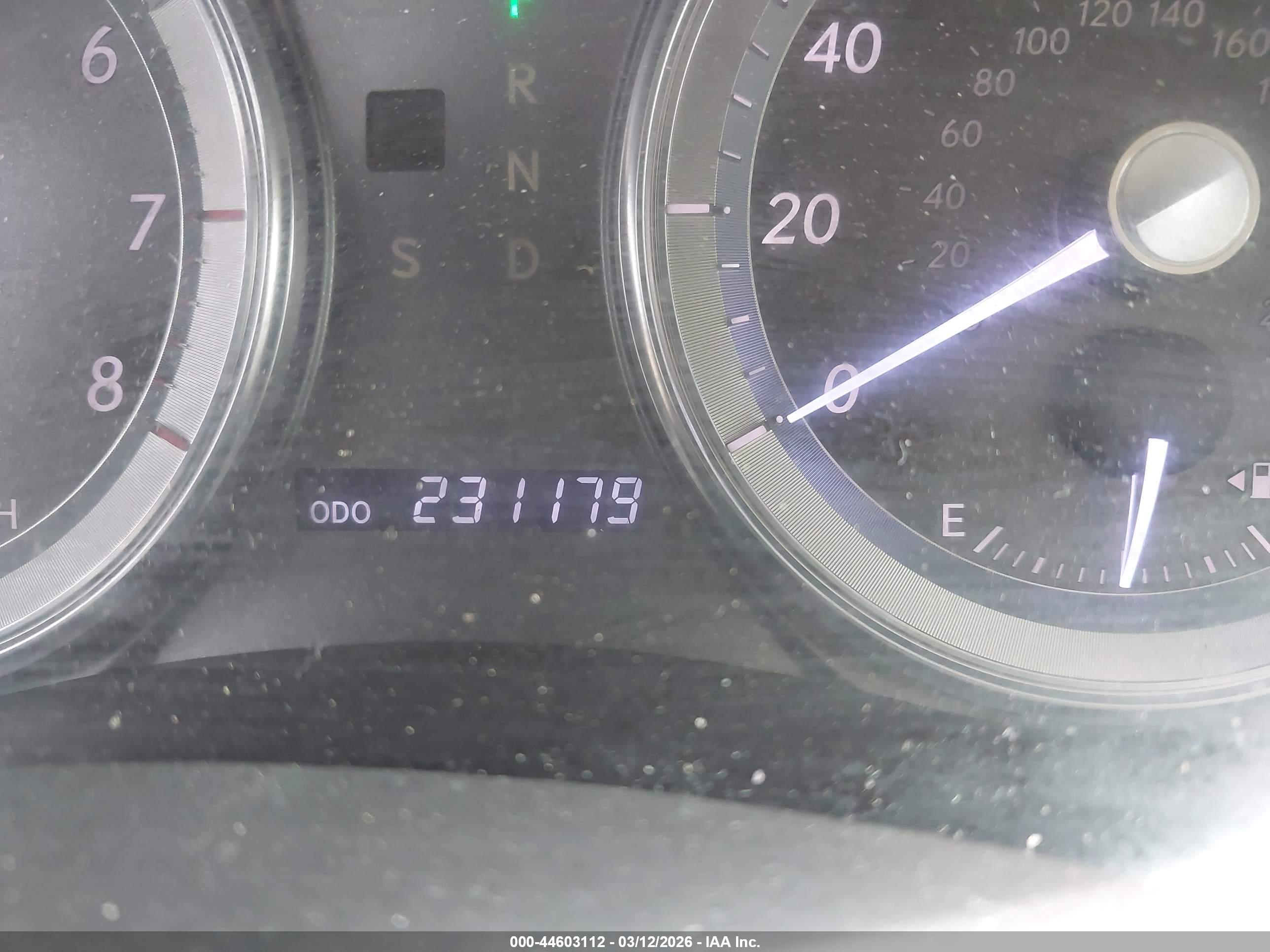LEXUS ES image 7