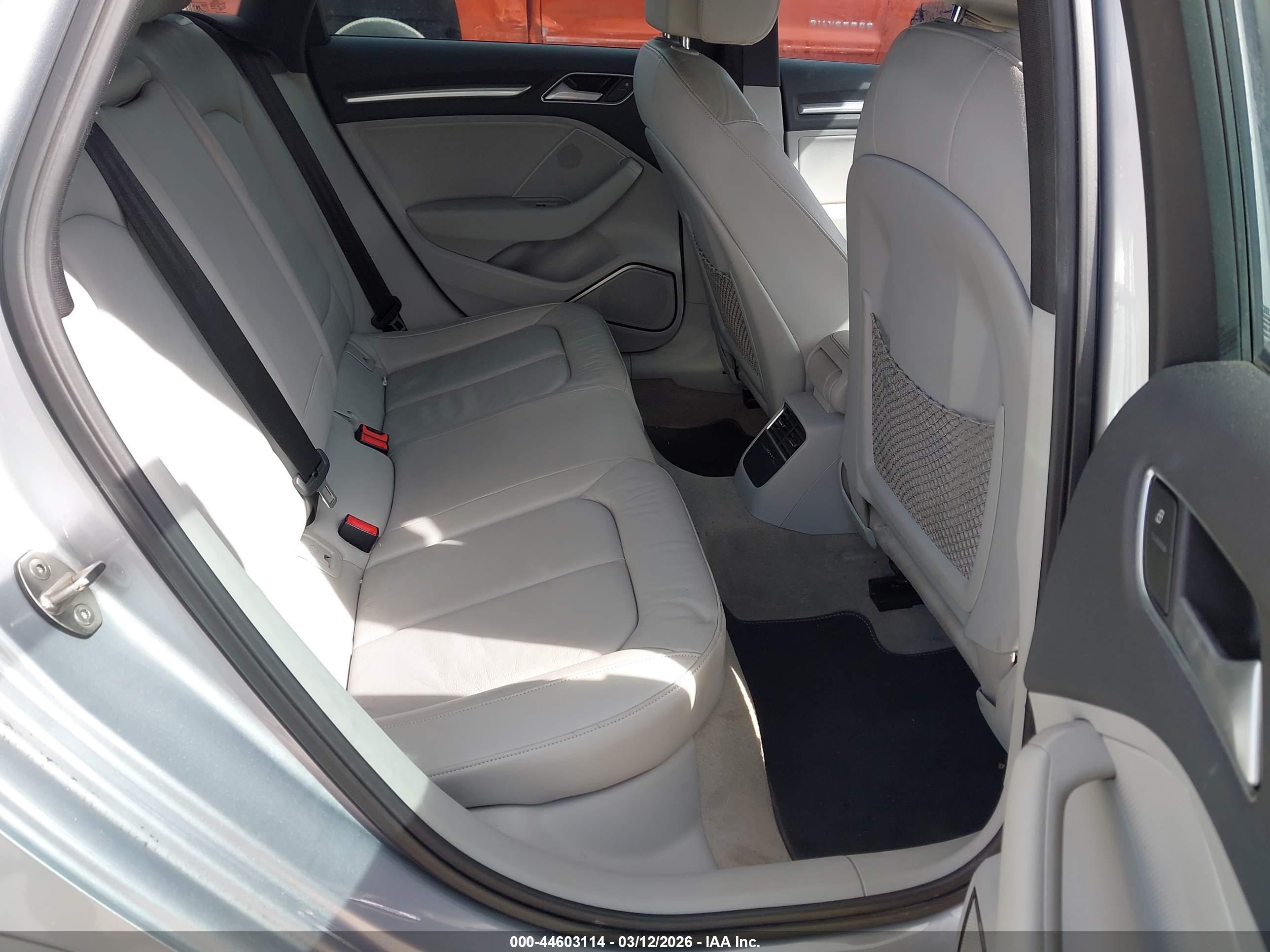 AUDI A3 image 8