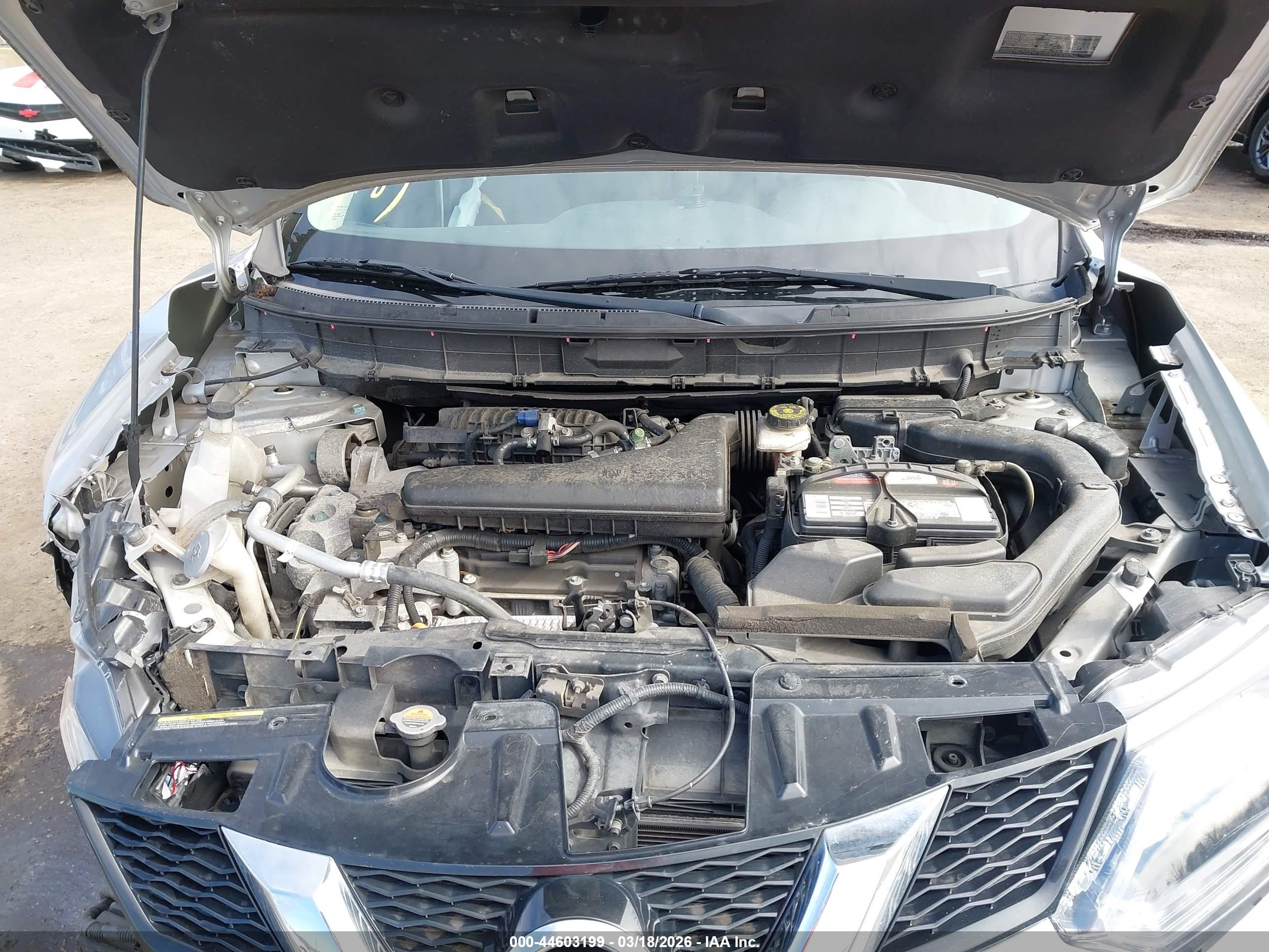 NISSAN ROGUE image 10