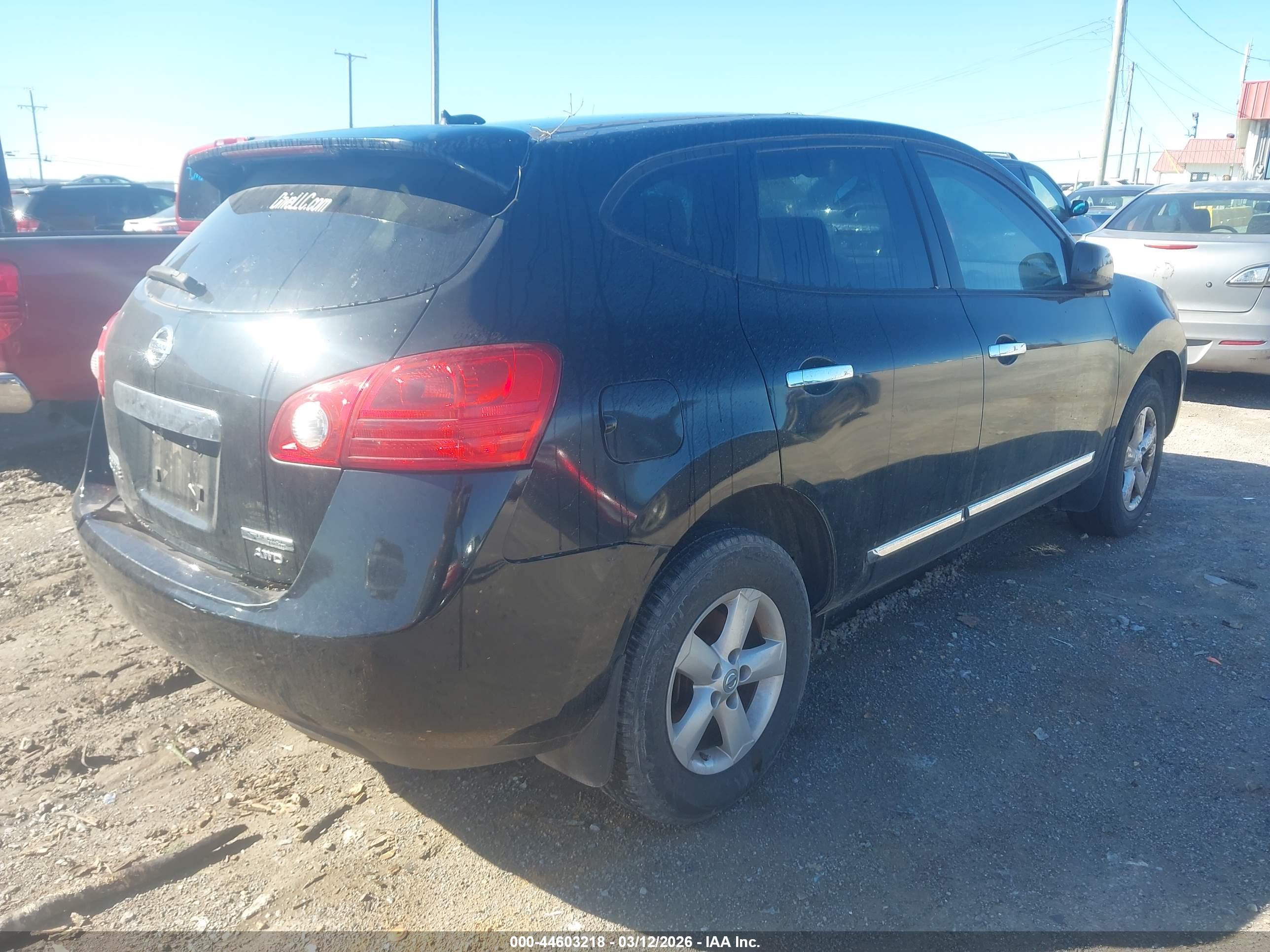 NISSAN ROGUE image 4