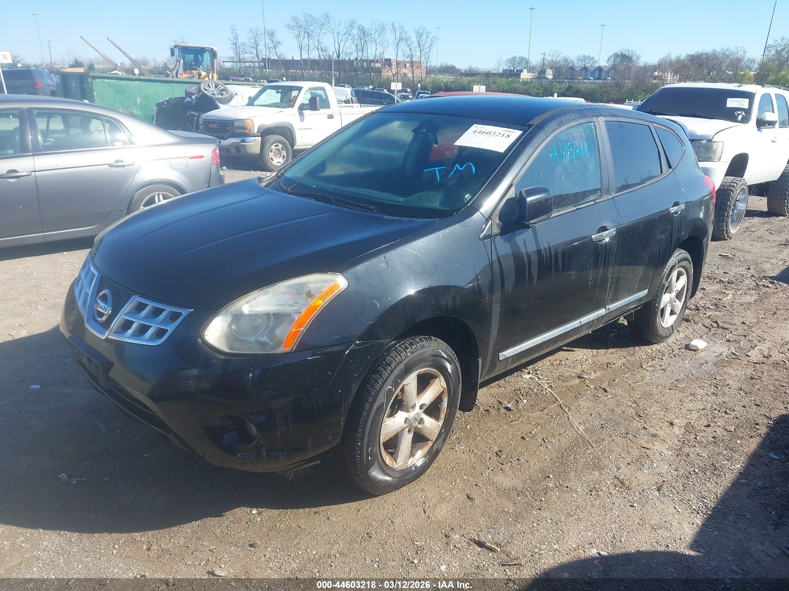 NISSAN ROGUE image 6