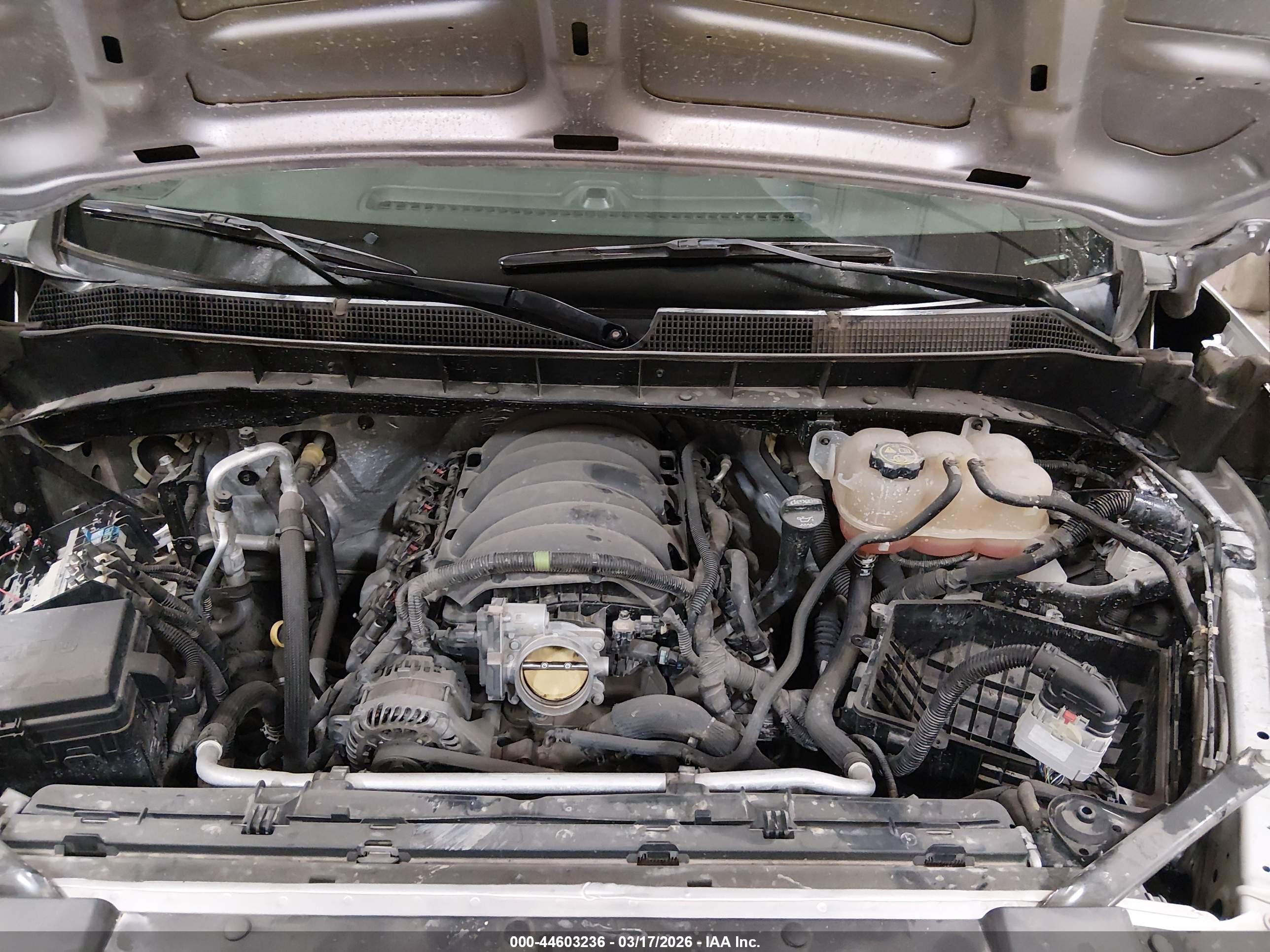 CHEVROLET SILVERADO image 6