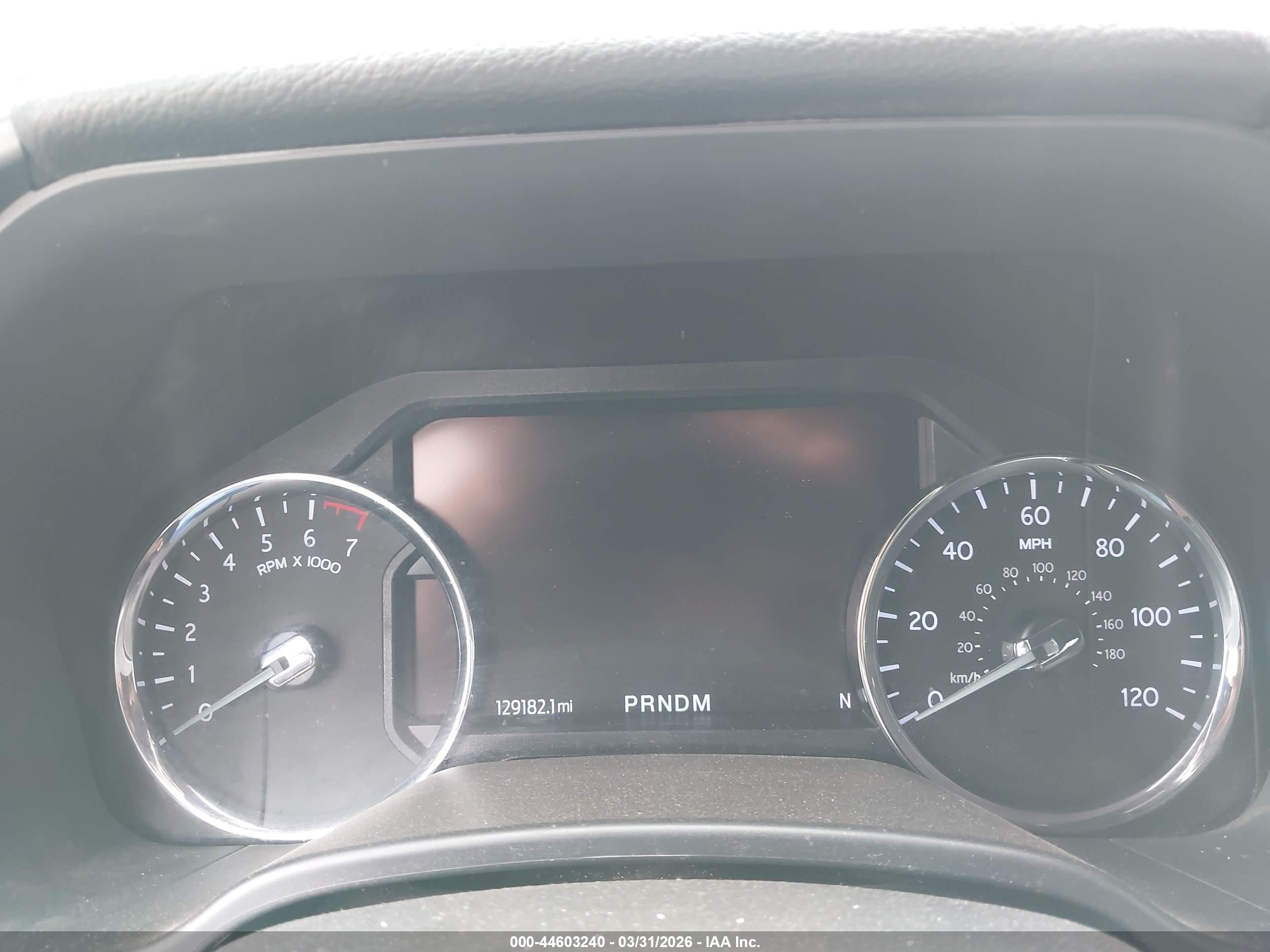 FORD EXPEDITION image 7