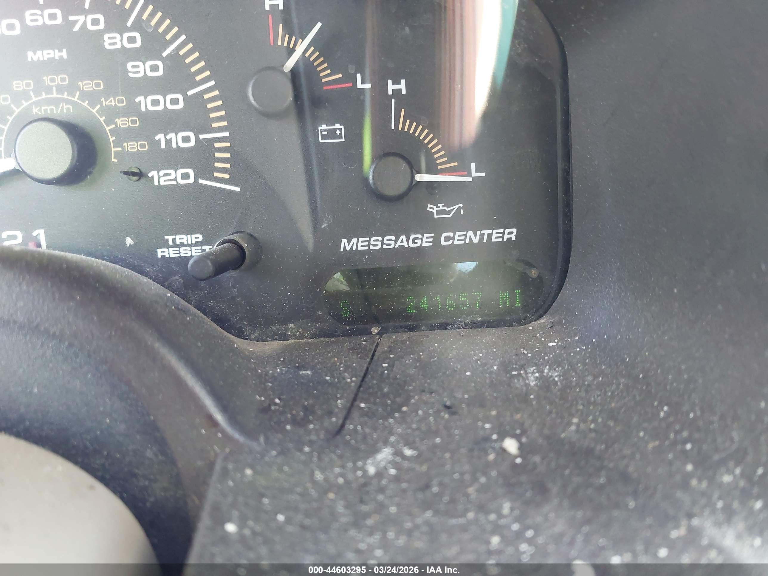 FORD EXPEDITION image 7